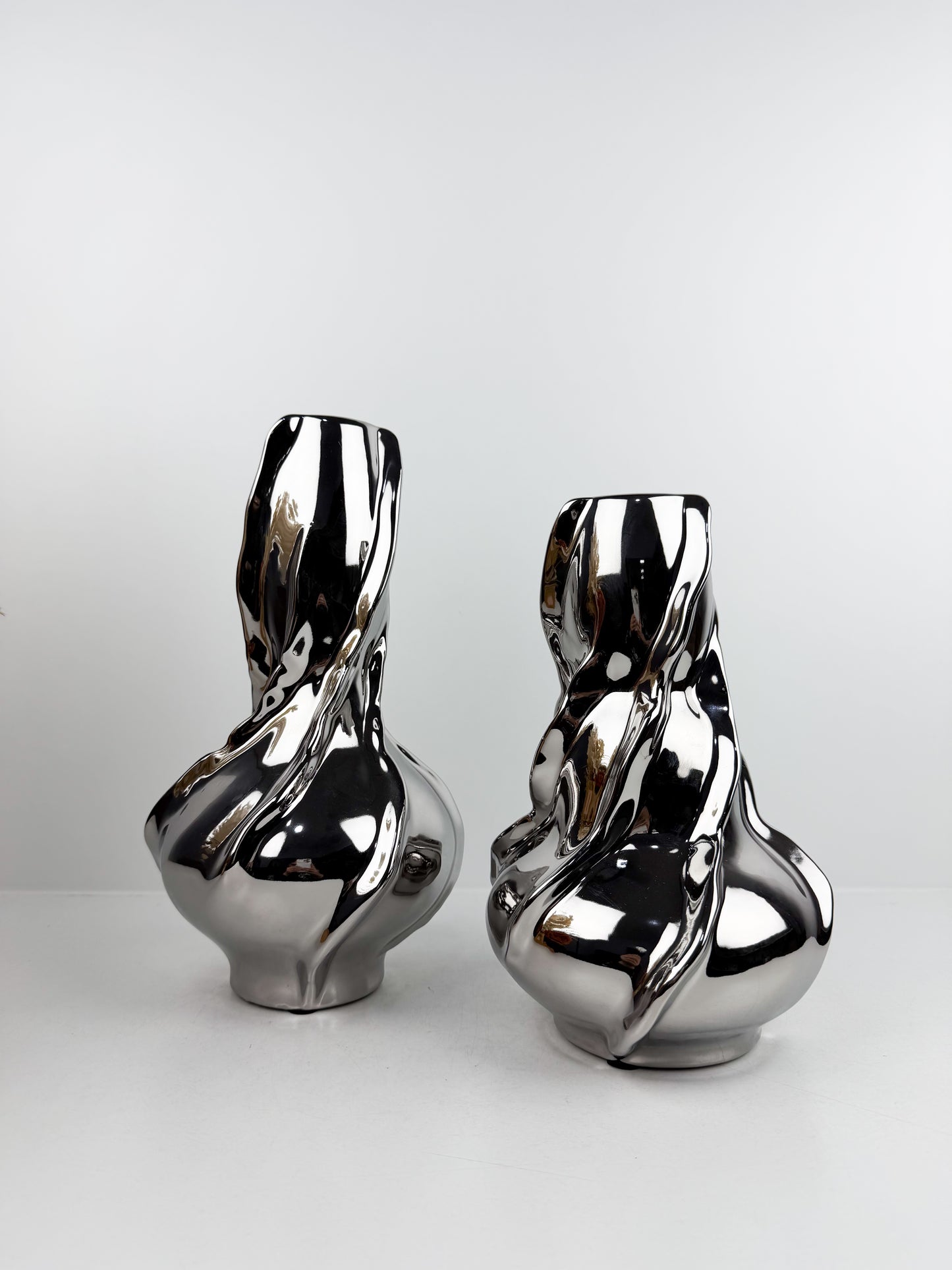 Duo vase en céramique aux finitions argentées brillantes