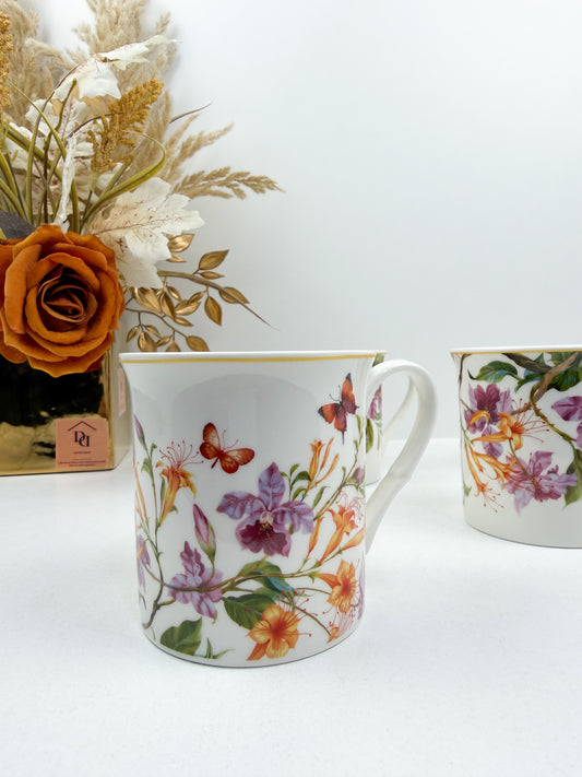 Quatre mugs en céramique haut de gamme