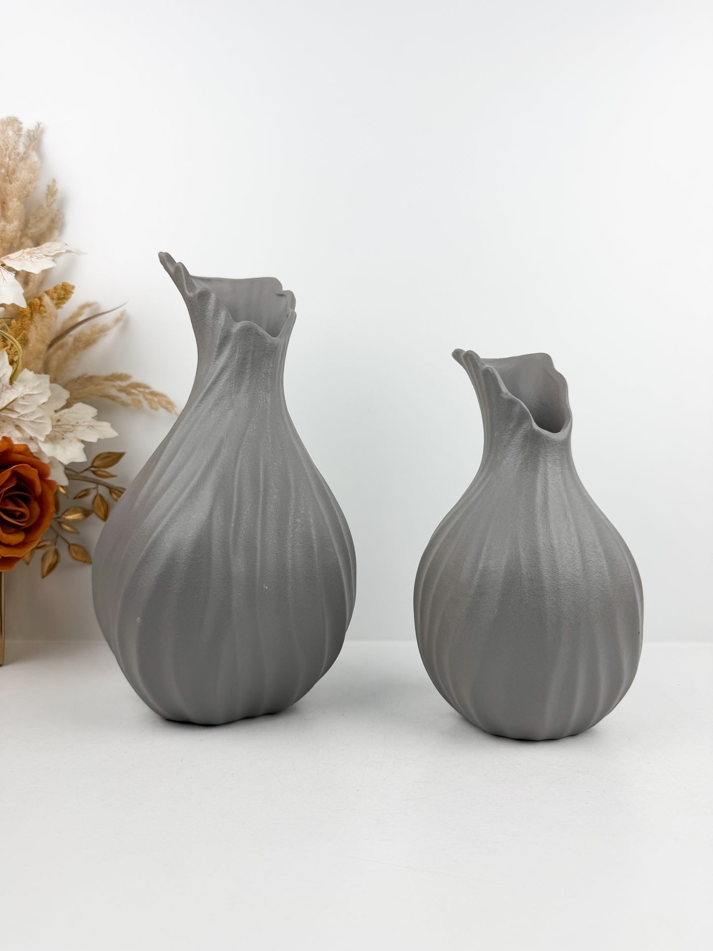 Duo Vase en céramique blanche au design intemporel Gris