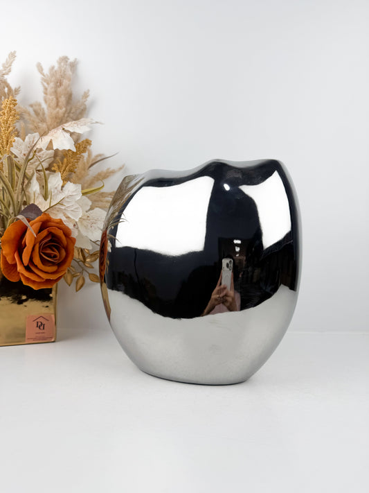 Vase en céramique élégant