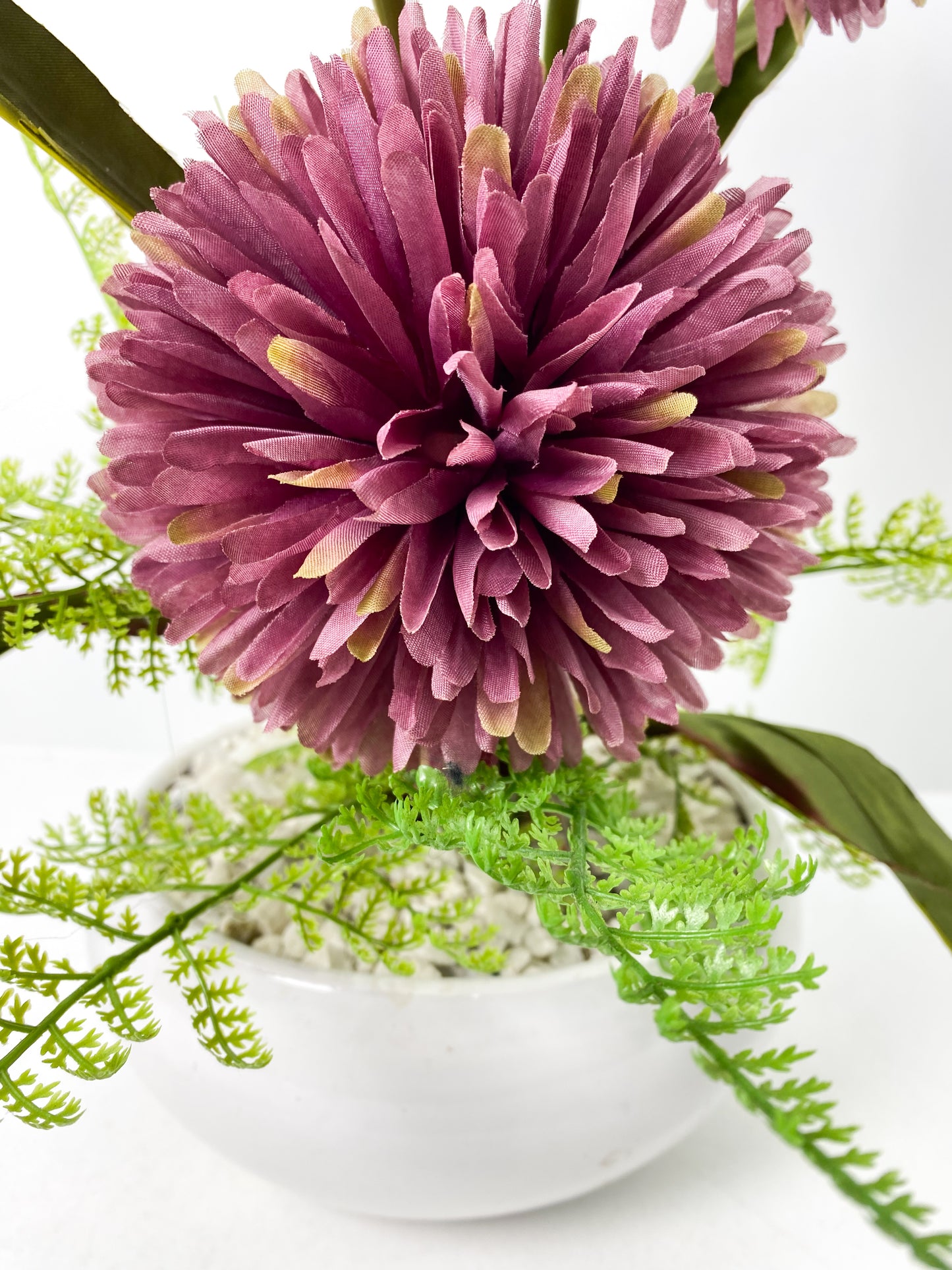 Vase artificiel avec pot en céramique Haute gamme.