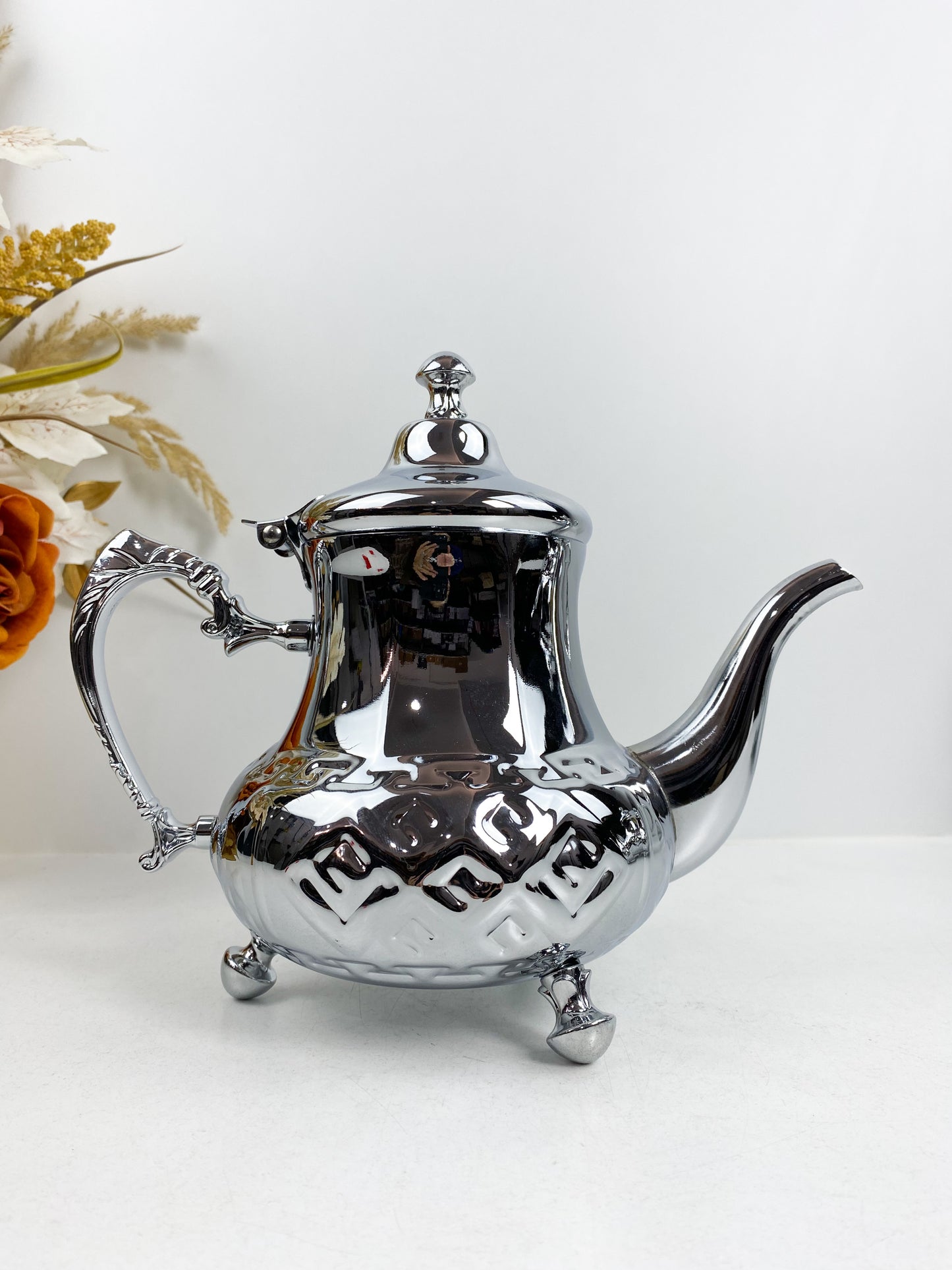 Théière marocain argenté élégante en inox