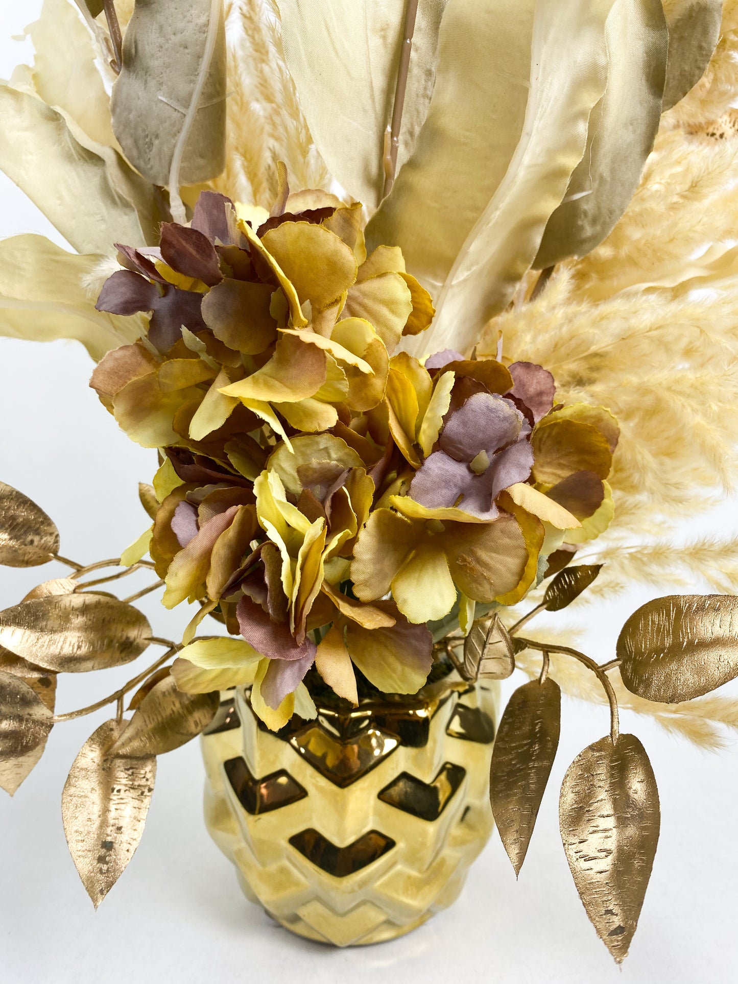 Fleurs Séchées–Vase avec fleurs séchées biege