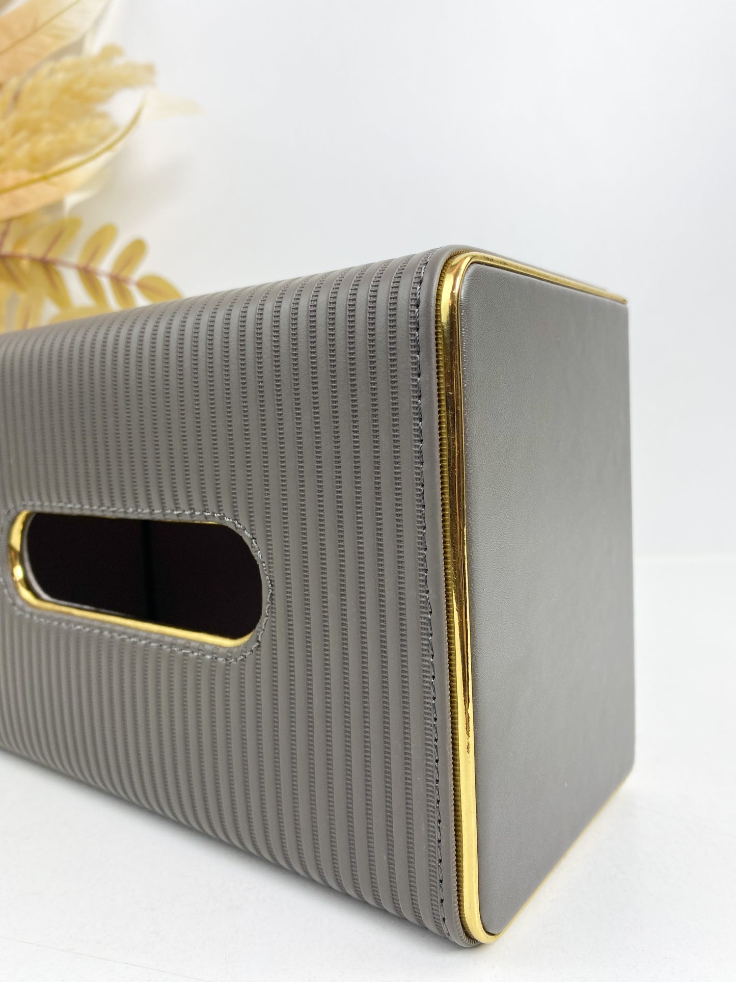 Boîte à serviettes en cuir rayé, boîte à mouchoirs de luxe avec bordure dorée-Gris