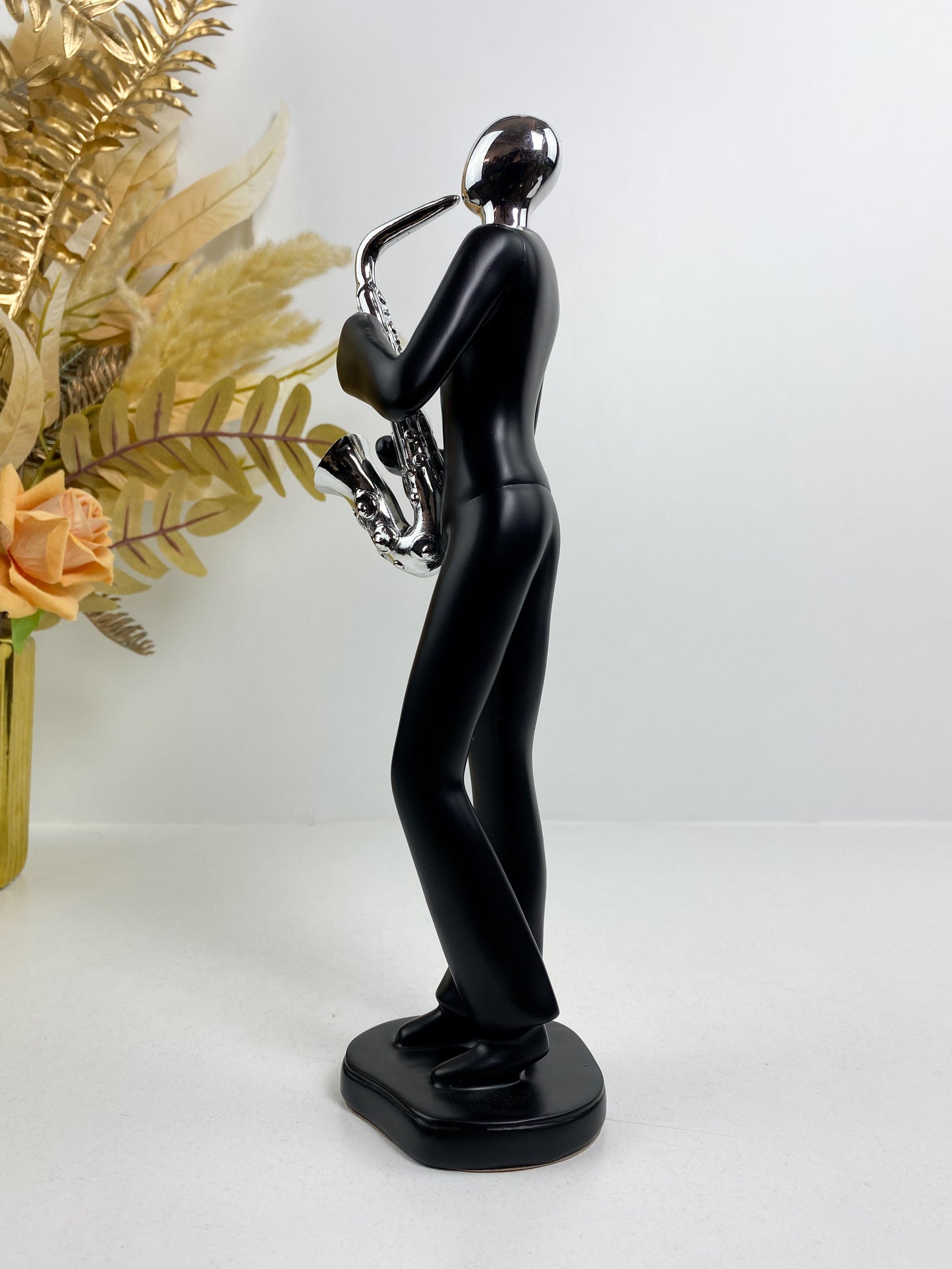 Sculpture d'art-Statue de Trompettiste en résine -Noir