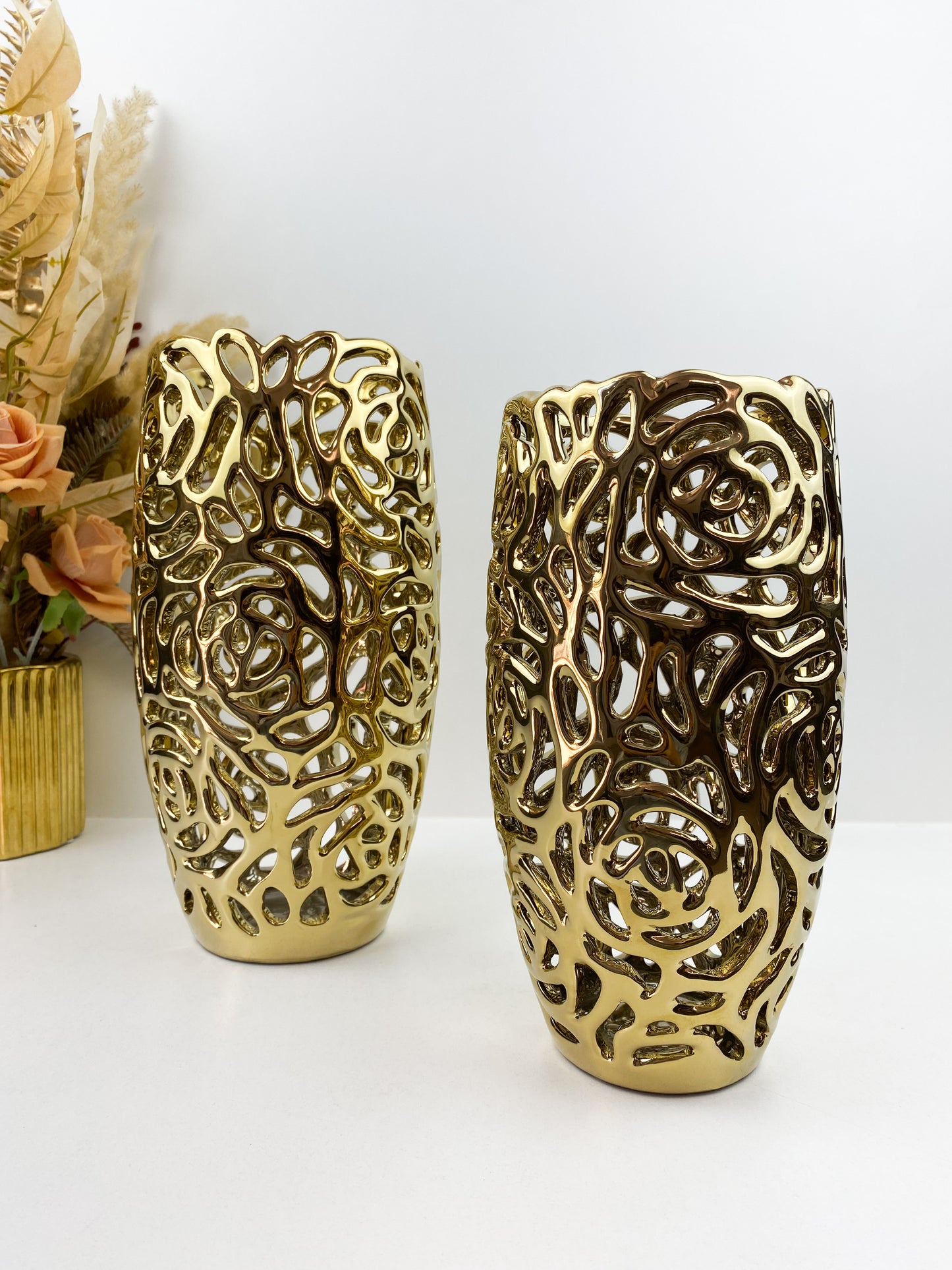 Déco –Vase décoratif de céramique doré