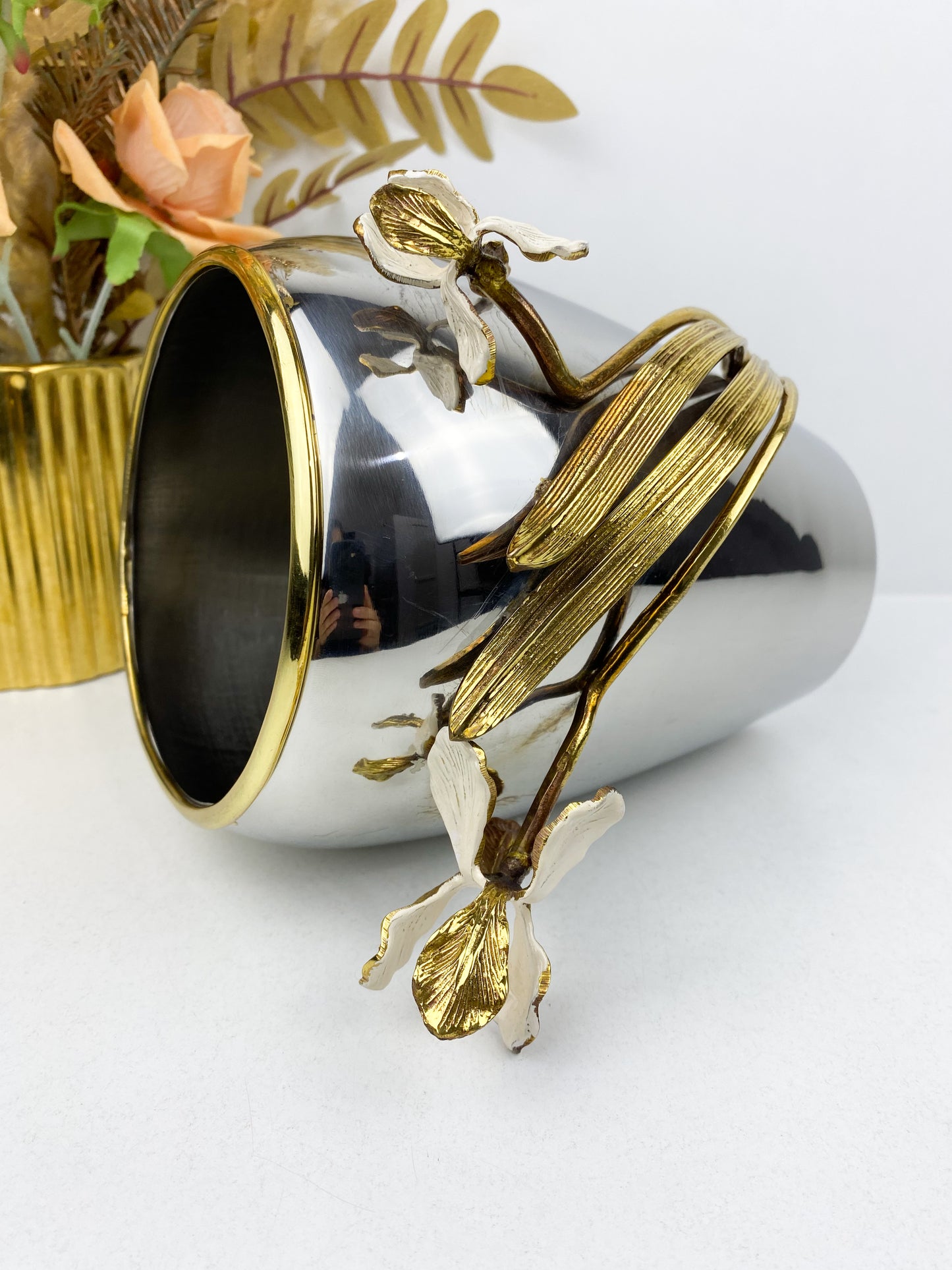 Vase d'orchidée en inoxydable chic