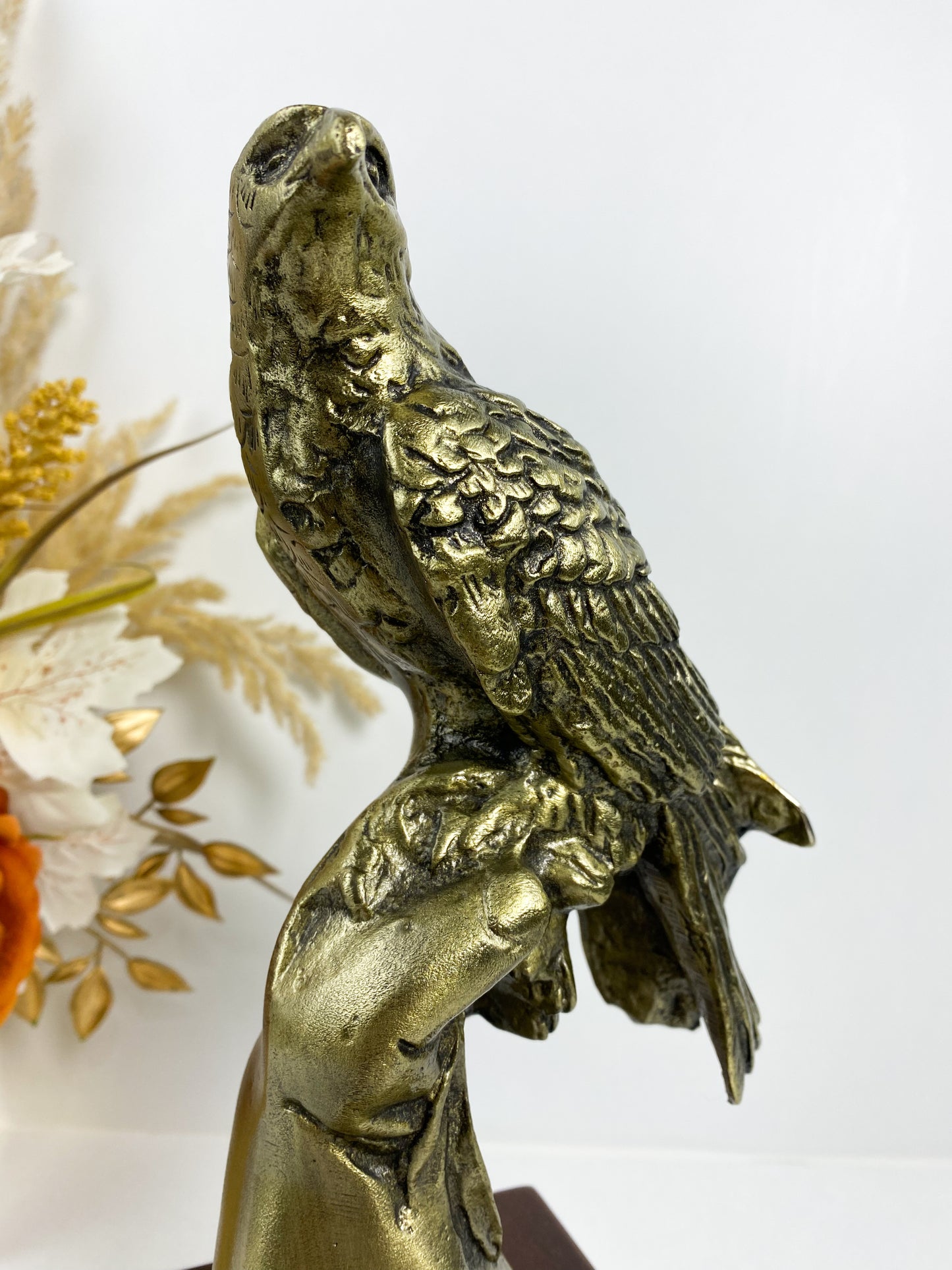 Sculpture D'aigle Volant En Laiton avec base en bois pour La Maison, Le Bureau