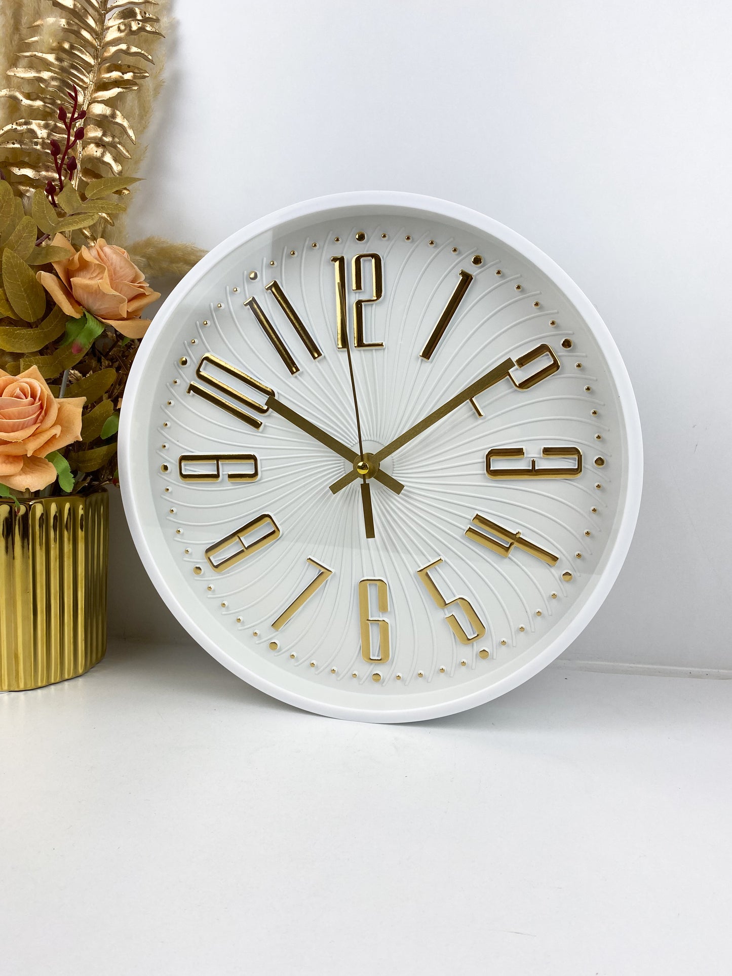 Horloge murale, blanc-or