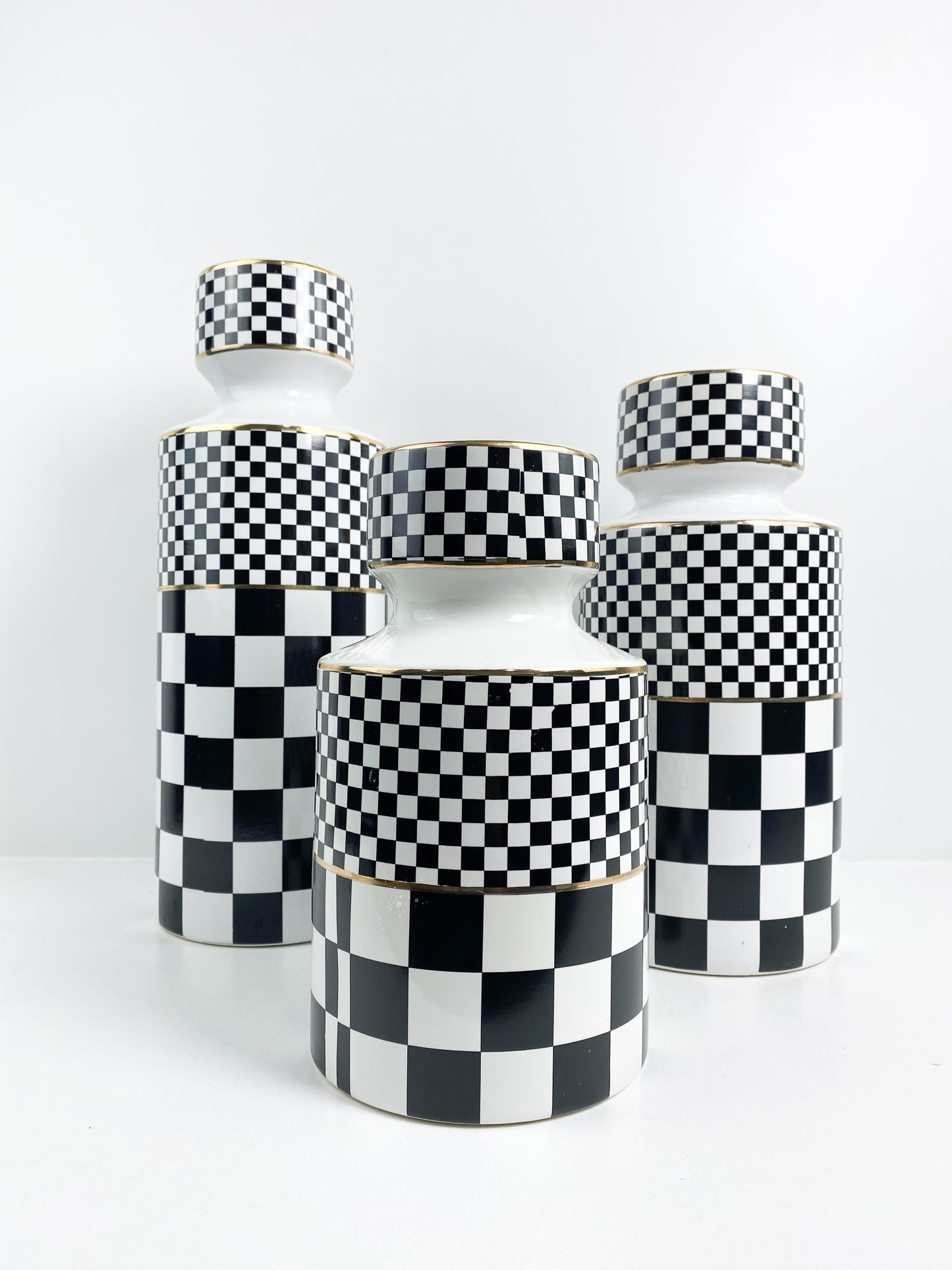 Vase en céramique Échecs blanc et noir