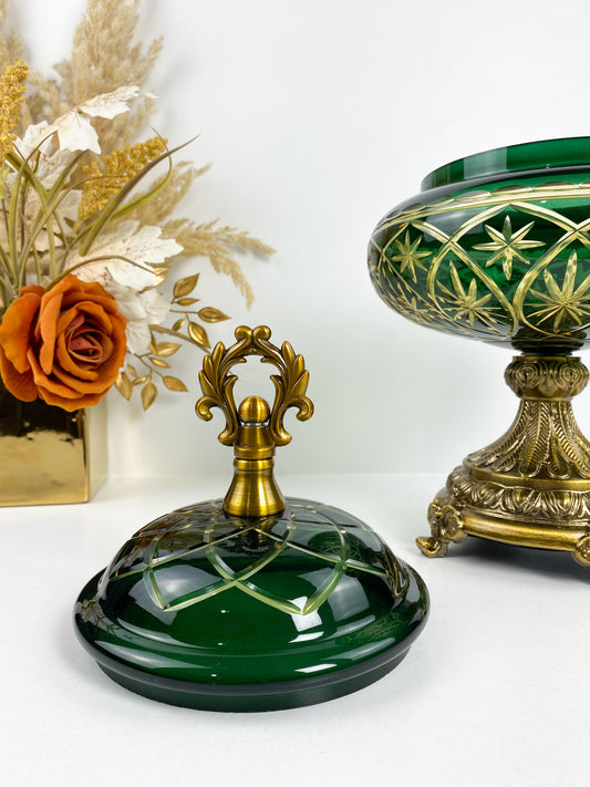 Bonbonnière verte avec couvercle style traditionnelle
