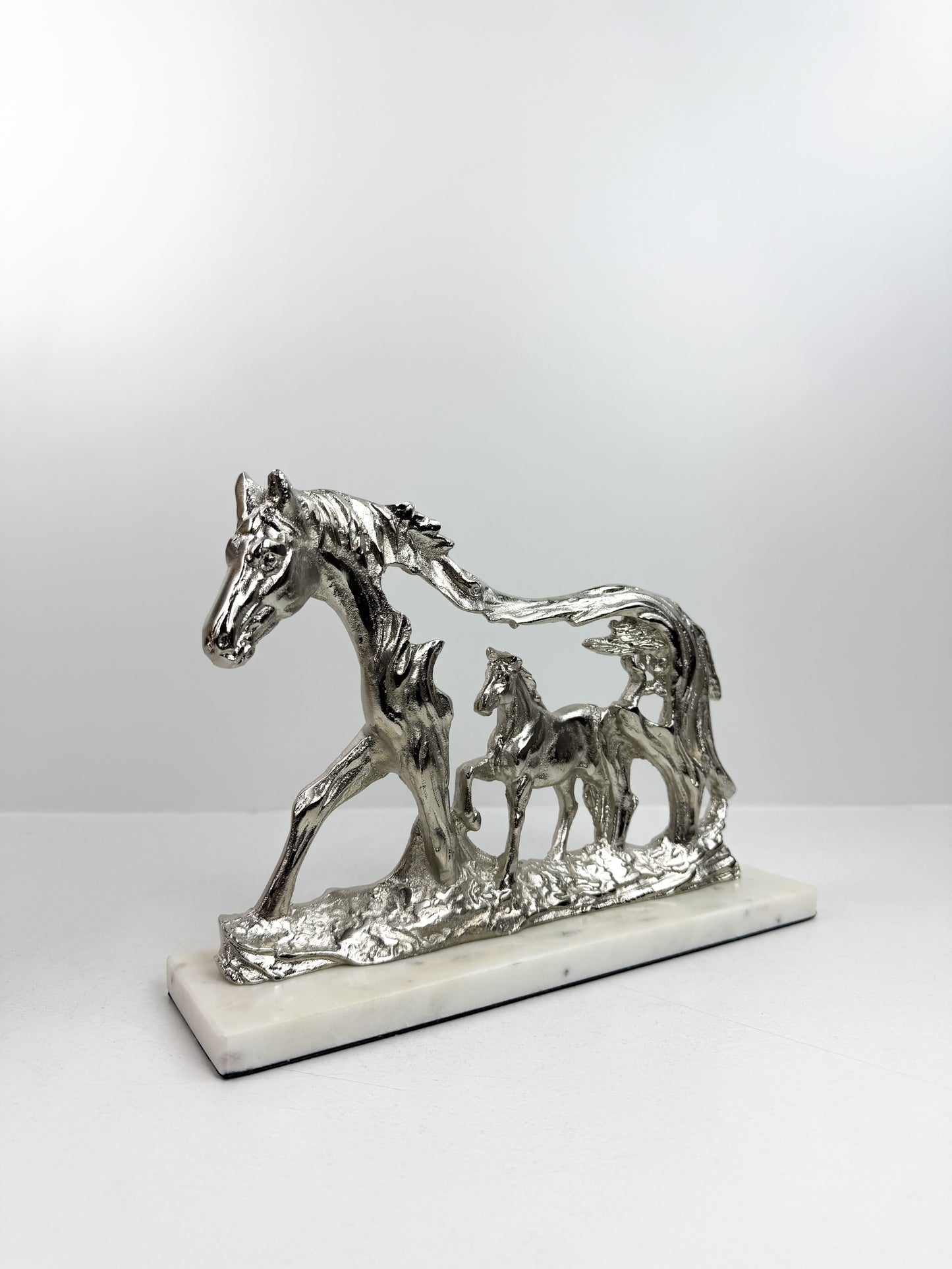 Sculpture de cheval pour table et décoration d'intérieur-Argenté