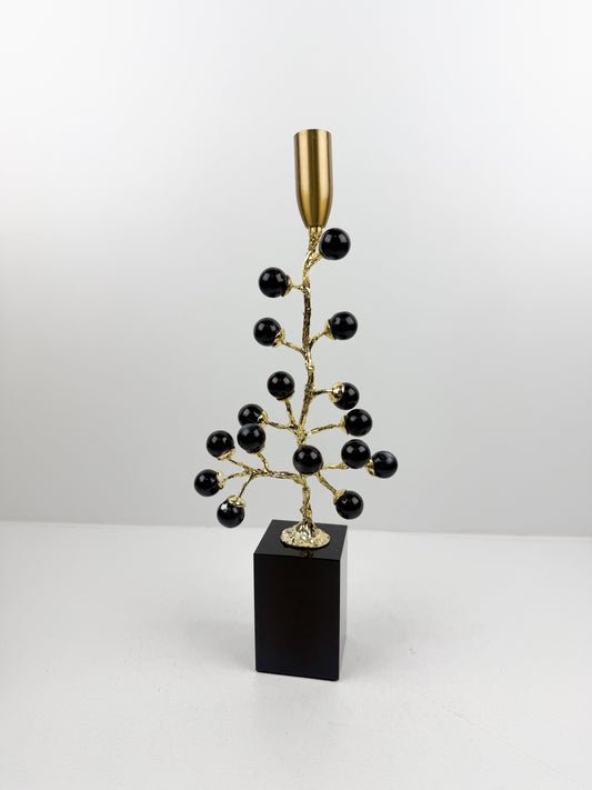 Arbre en métal doré aux lignes élégantes, orné de magnifiques boules en cristal noir