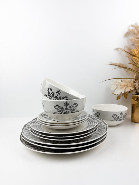 Service de table 24 pièces en porcelaine blanc et noir, alliant luxe et élégance