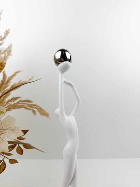 Figurine décorative blanche  en résine