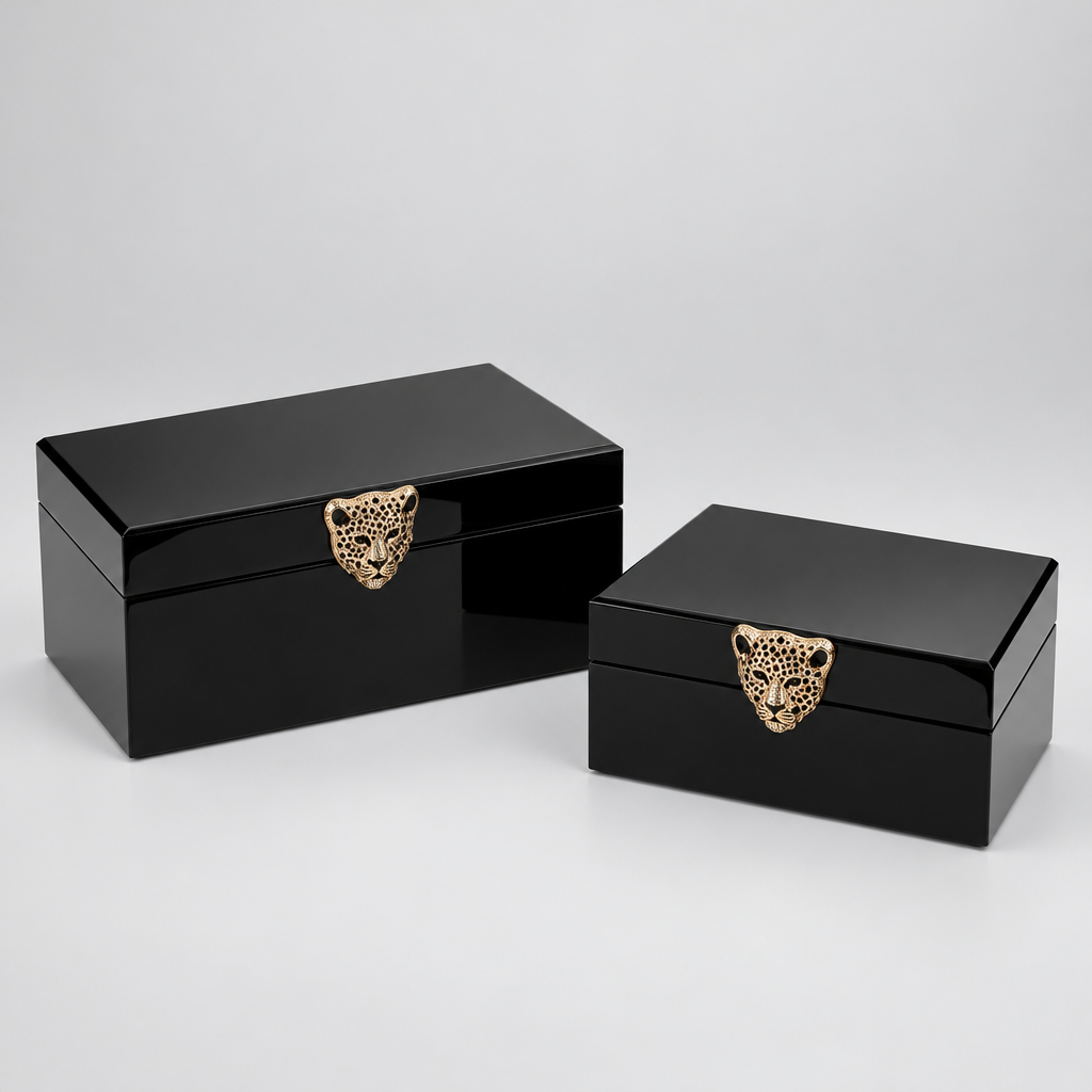 Duo de boîtes à bijoux noir.