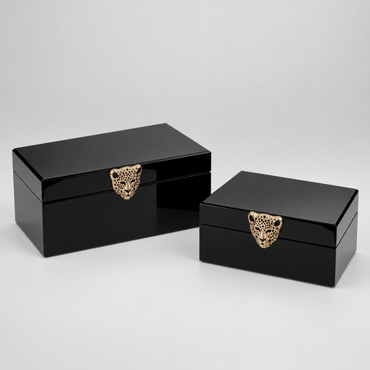 Duo de boîtes à bijoux noir.