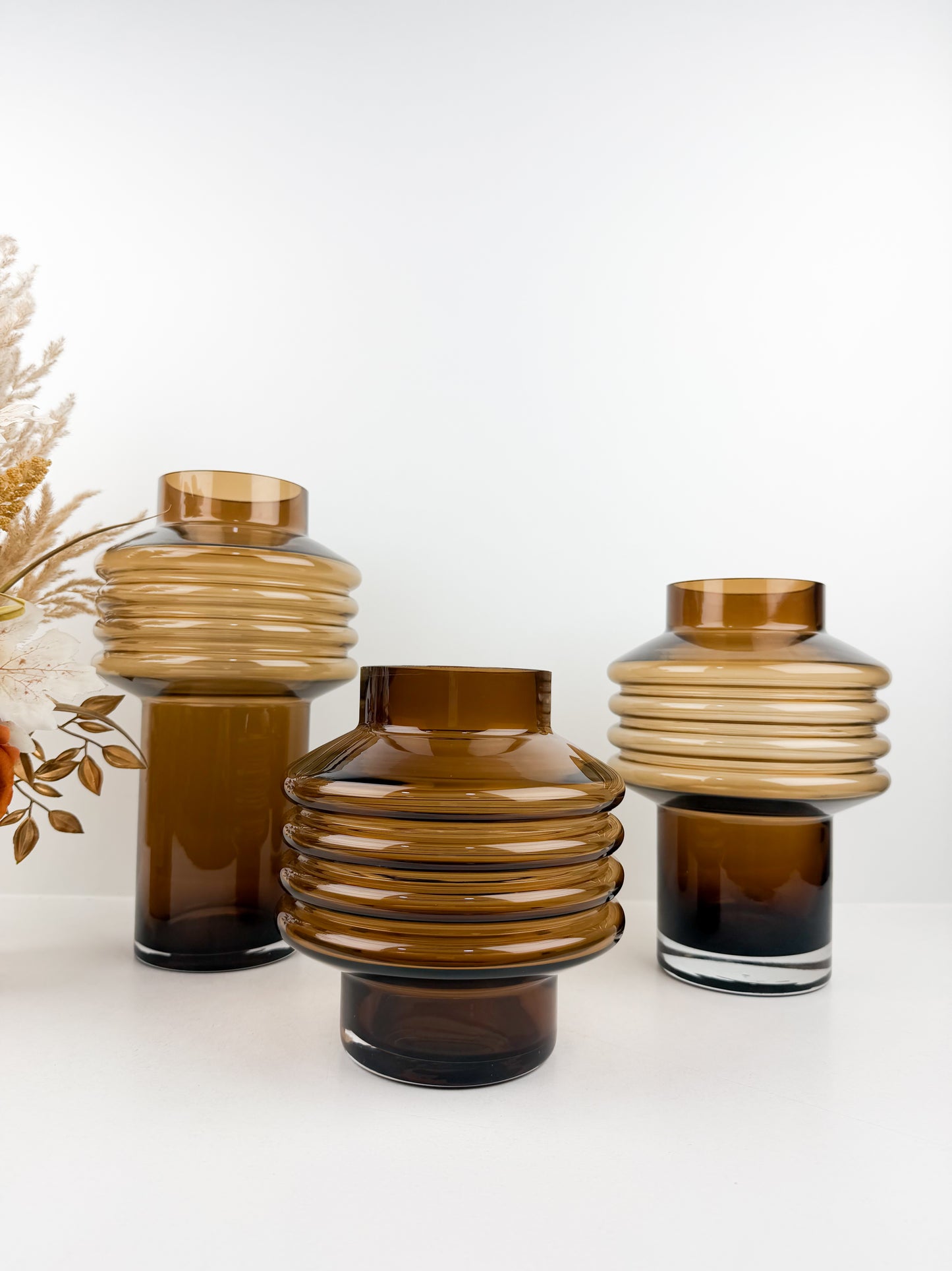 Trio de vases élégants et chics aux formes distinctives