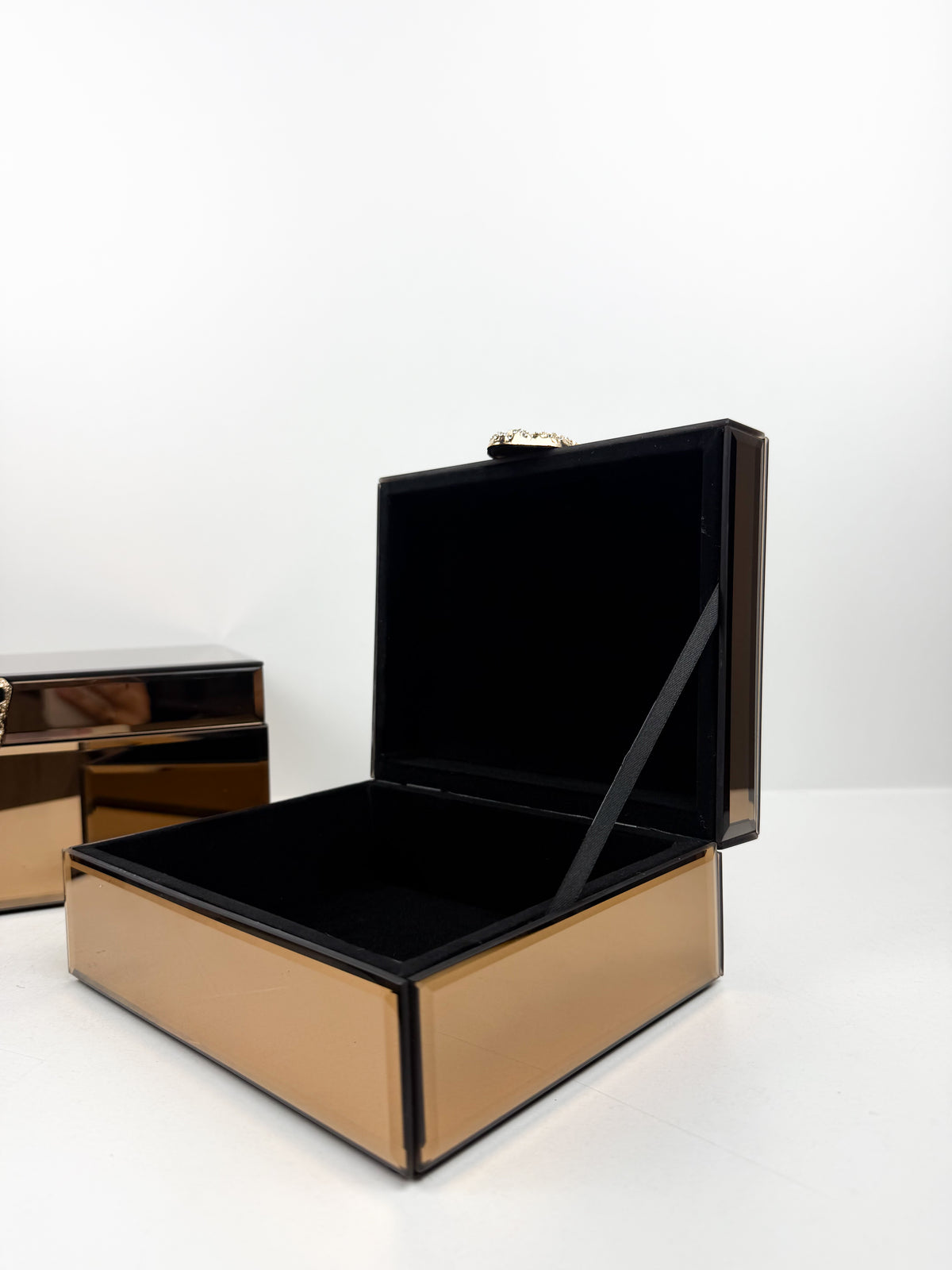 Duo de boîtes à bijoux rangement luxe bronze.