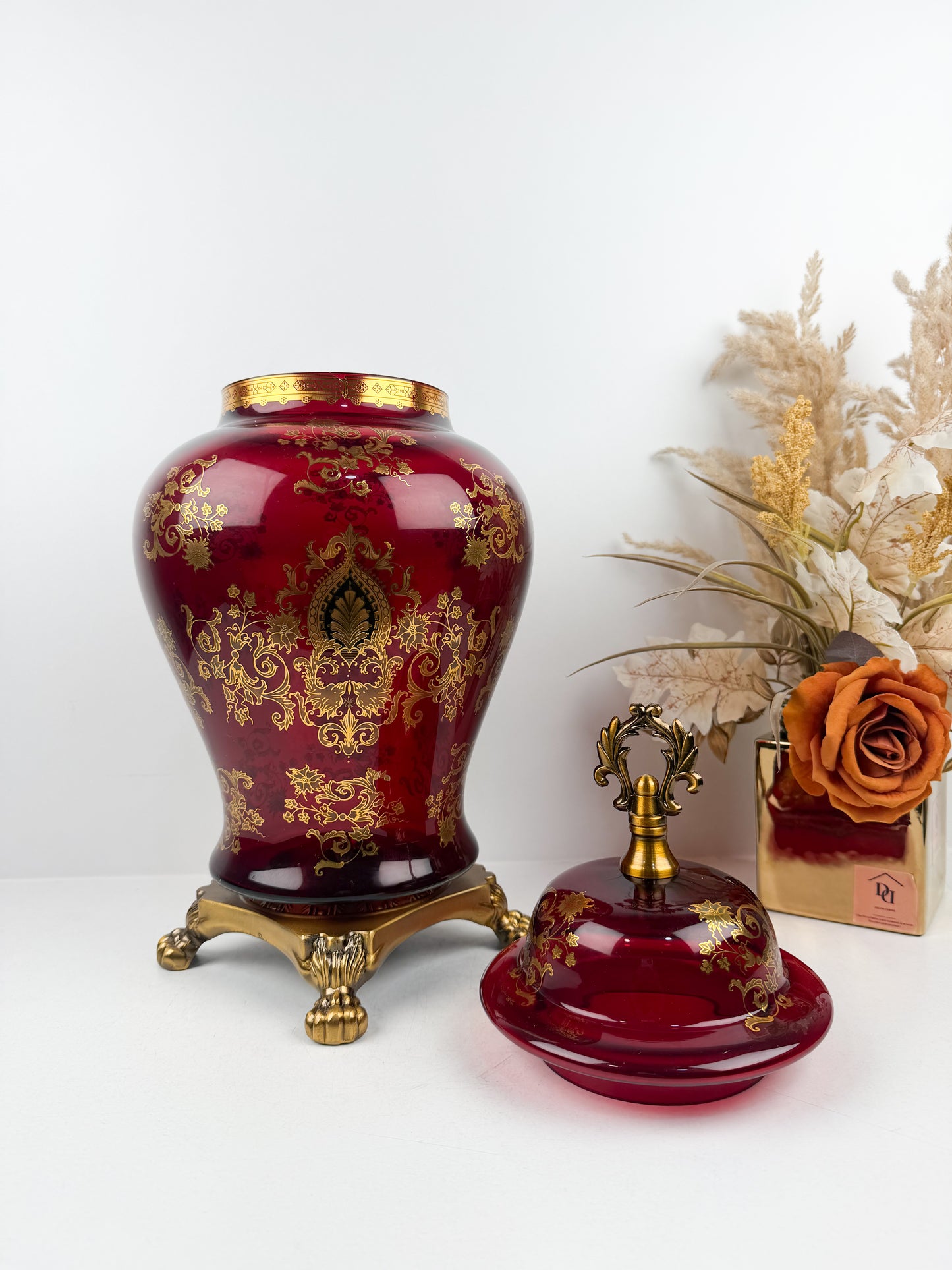 Grand Vase en cristal couvert Rouge d'une élégance intemporelle royal