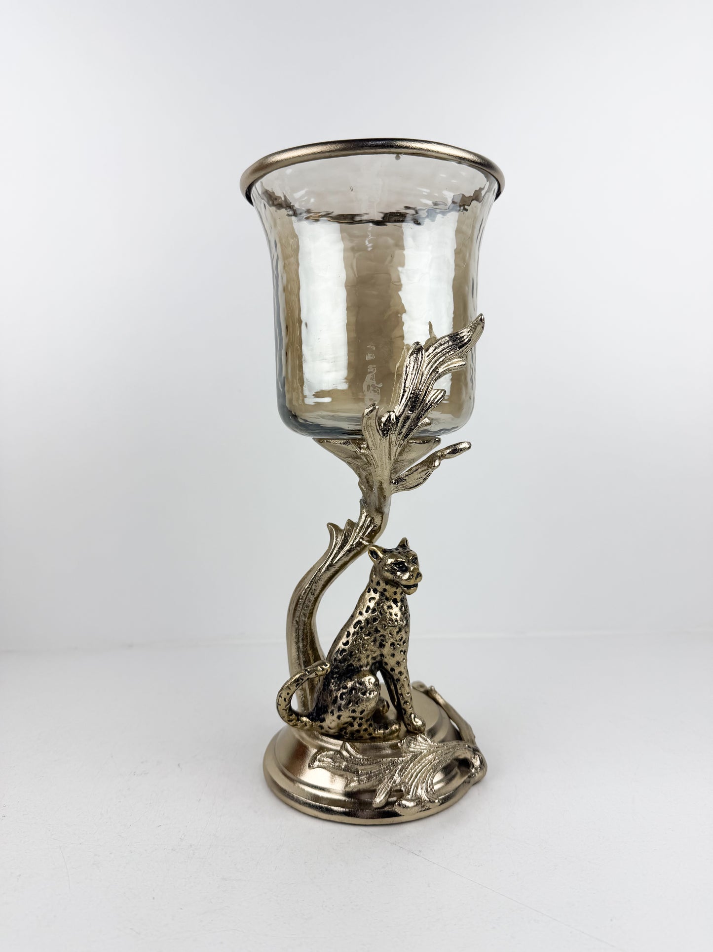 Bougeoir tigre doré en cuivre élégant