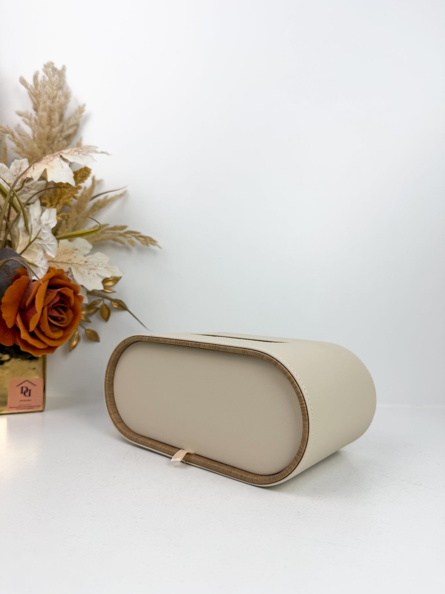 Boîte à mouchoirs élégante beige