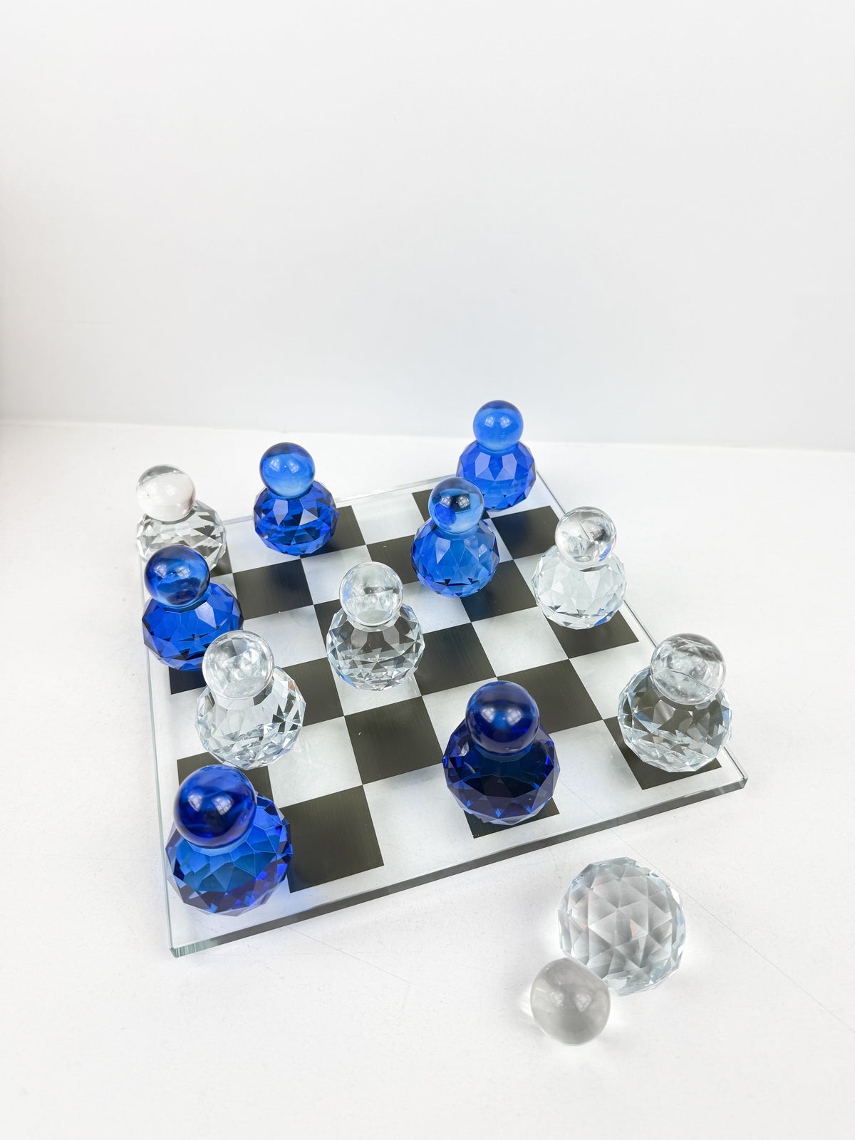 Jeu d'Échecs design en cristal avec Plateau Transparent haut de qualité de motifs bleu.