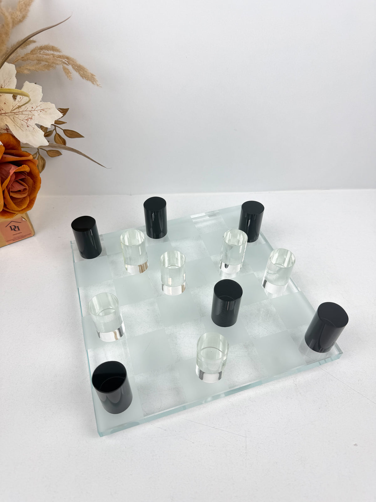 Jeu d'Échecs luxe au design en cristal.