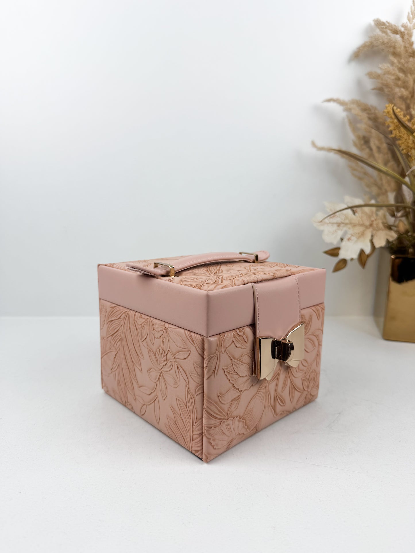 Boîte à Bijoux rose élégante