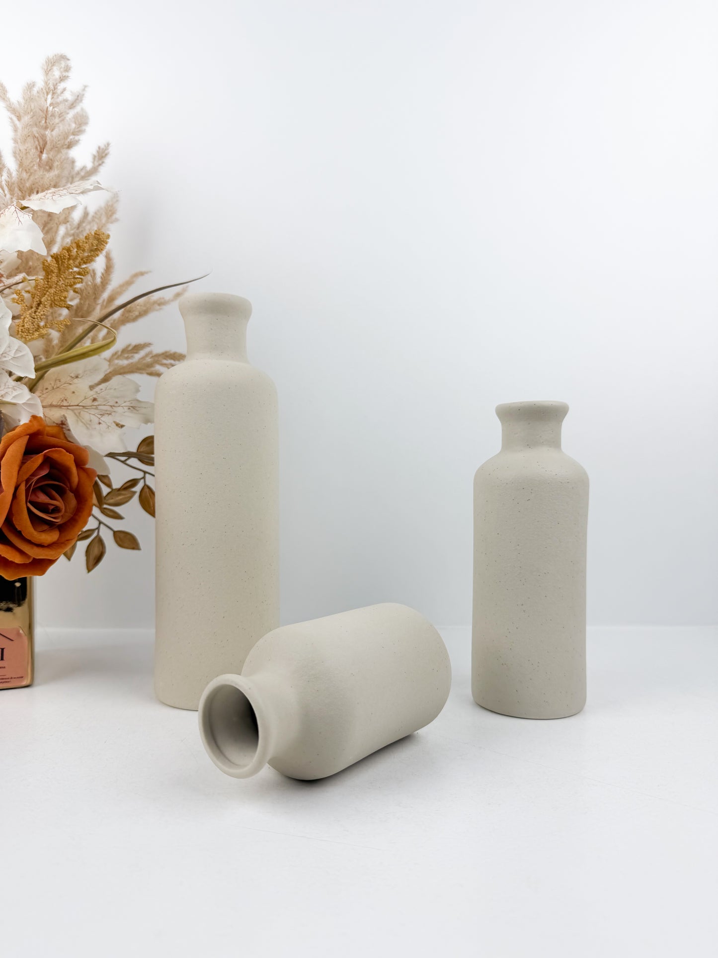 Trio de vases en céramique blanc minimaliste