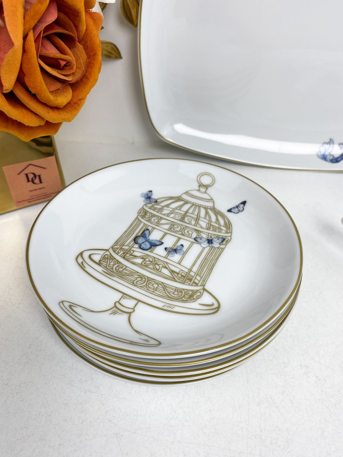 Set de 8 pièces a gâteaux en porcelaine avec motif floral bleu et papillons