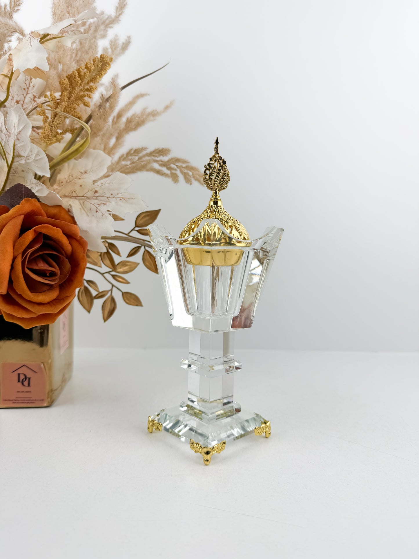 Encensoir en cristal transparent aux lignes épurées et intemporelles