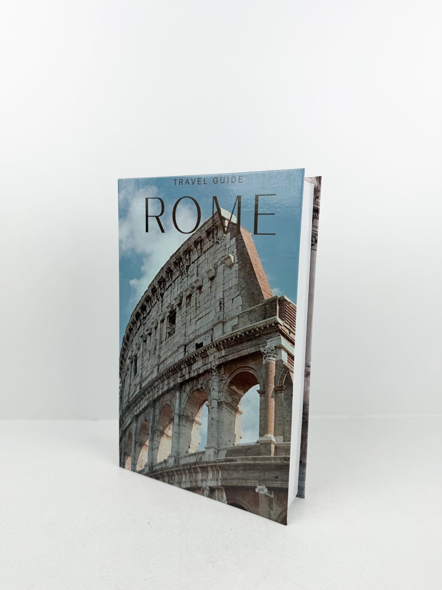 Boîte faux livre décorative  élégante