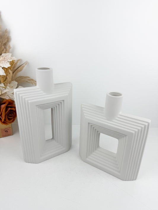 Duo vases blanc en céramique géométriques au design luxueux
