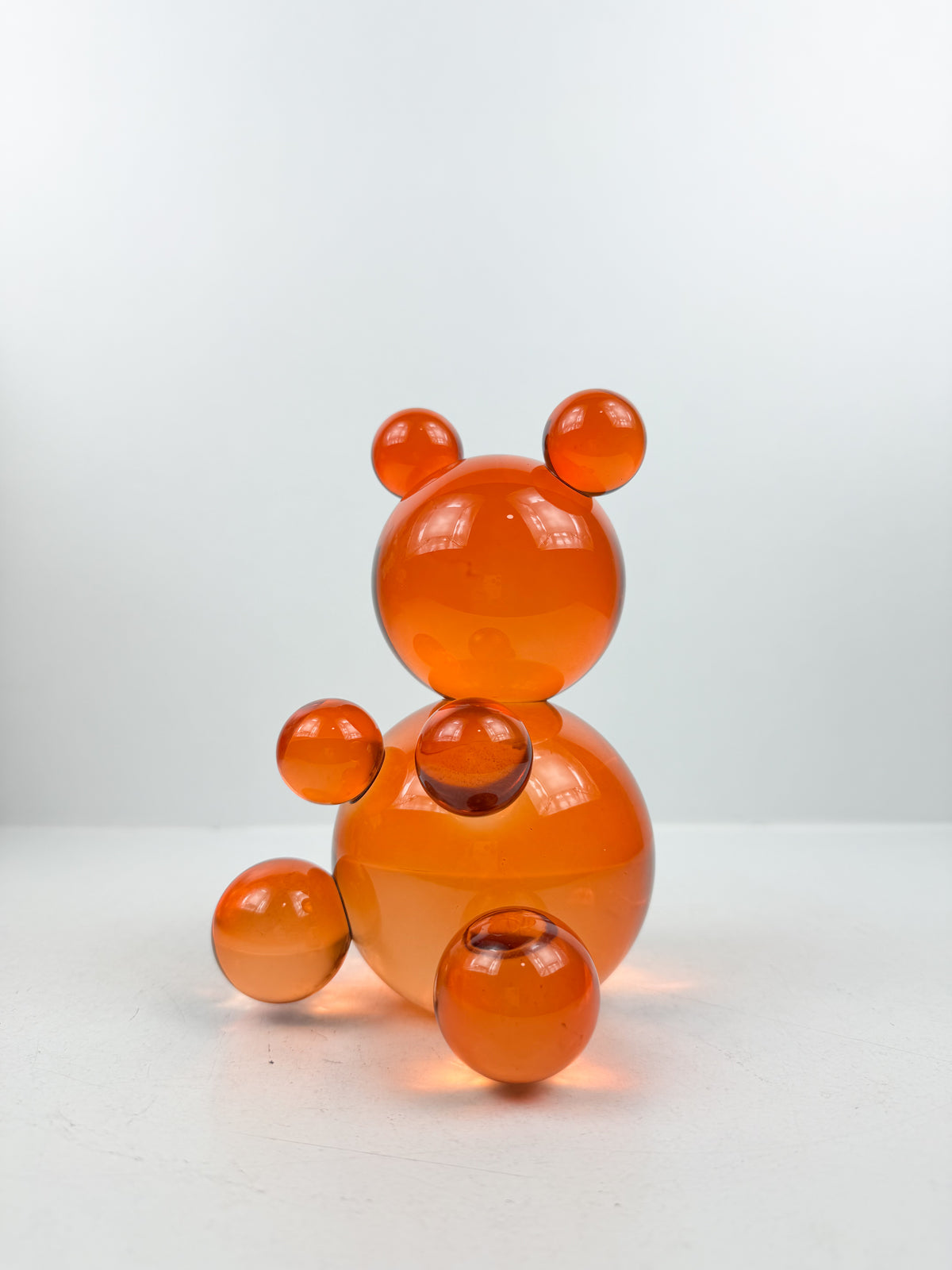 Ours sculptural émaillée orange.