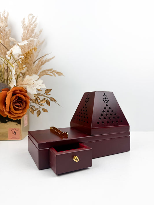 Brûleur d'encens en bois de style traditionnel rouge