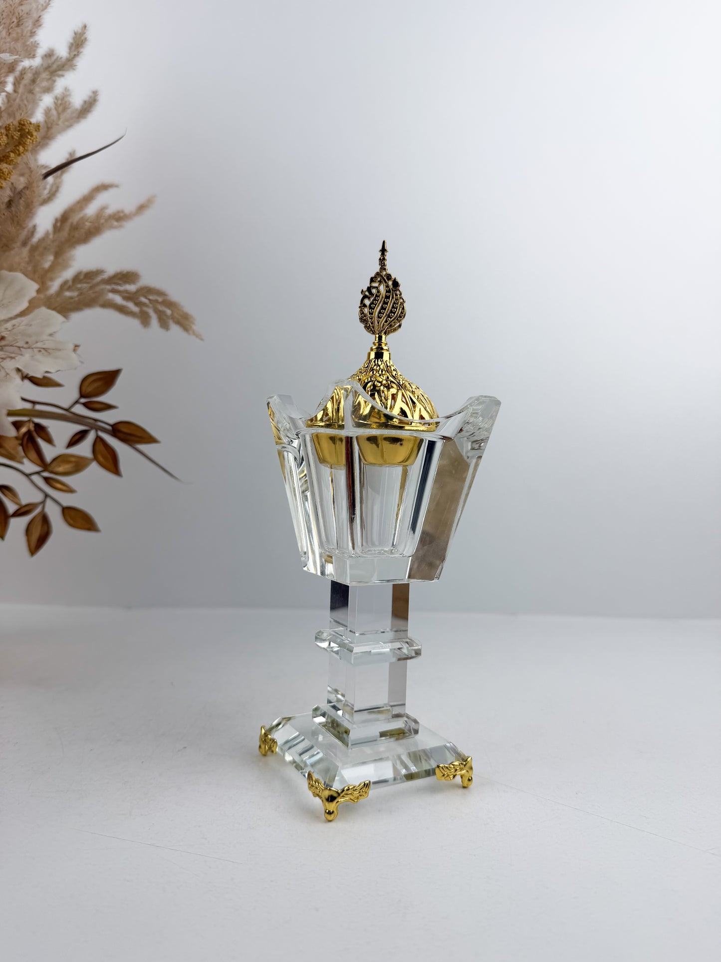 Encensoir en cristal transparent aux lignes épurées et intemporelles