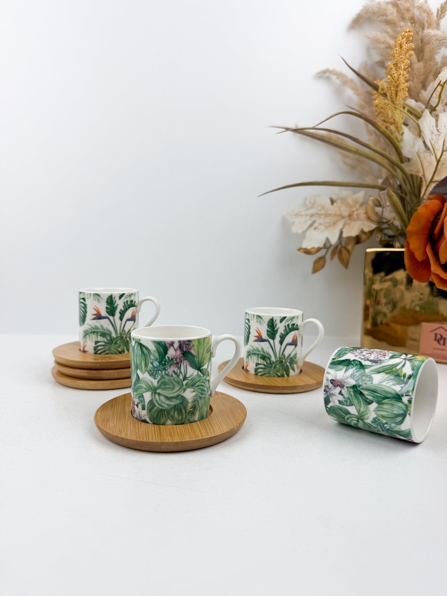 Ensemble de six tasses à Espresso avec sous-tasses aux motifs  jungle