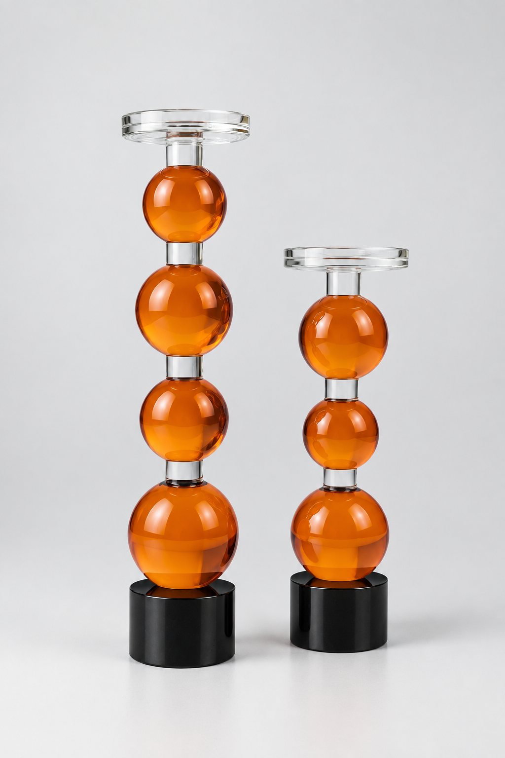 Duo de sculptures aux formes de bulles en céramique élégants.