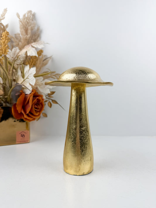Sculpture décorative en forme de champignon doré en métal