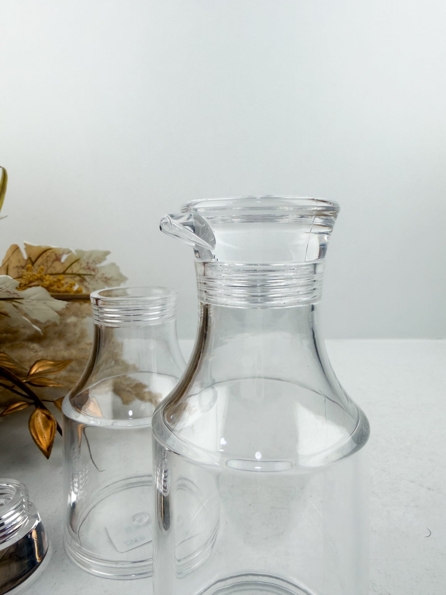 Ensemble de deux huilières en acrylique luxe, conçues pour sublimer votre cuisine