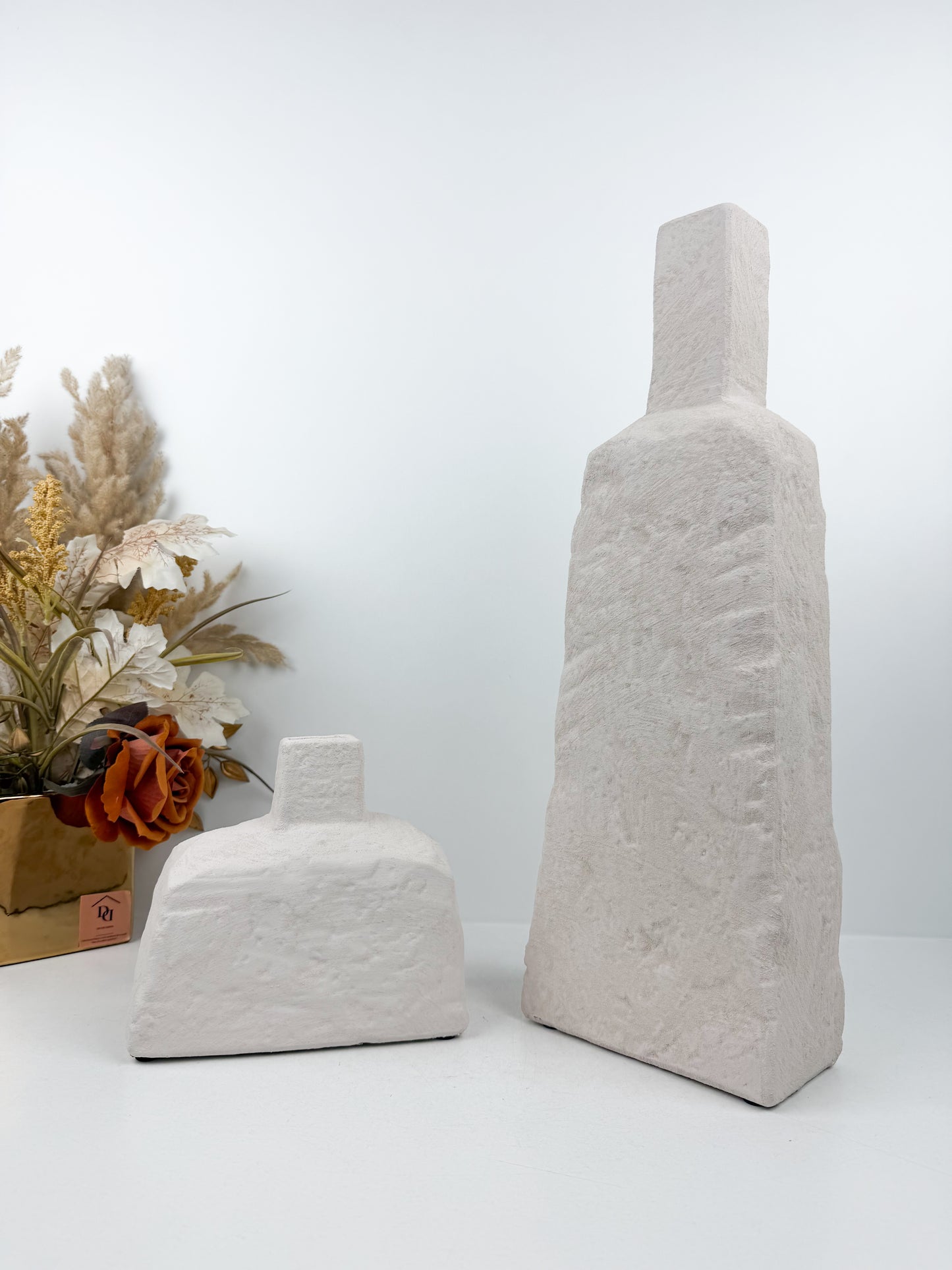 Duo de vases géométriques aux formes modernes blanc