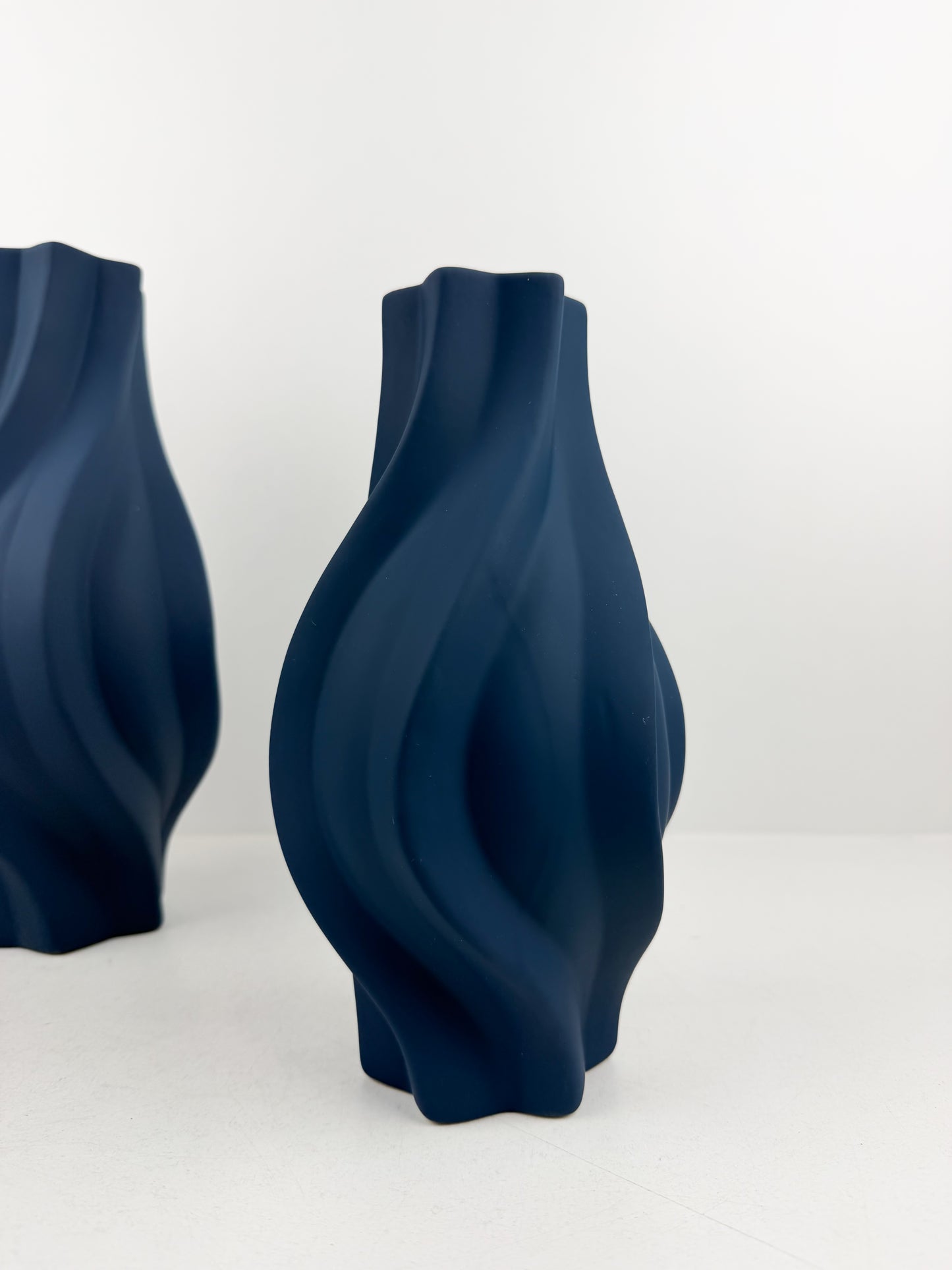 Duo Vase en céramique bleu pétrole au design nordique