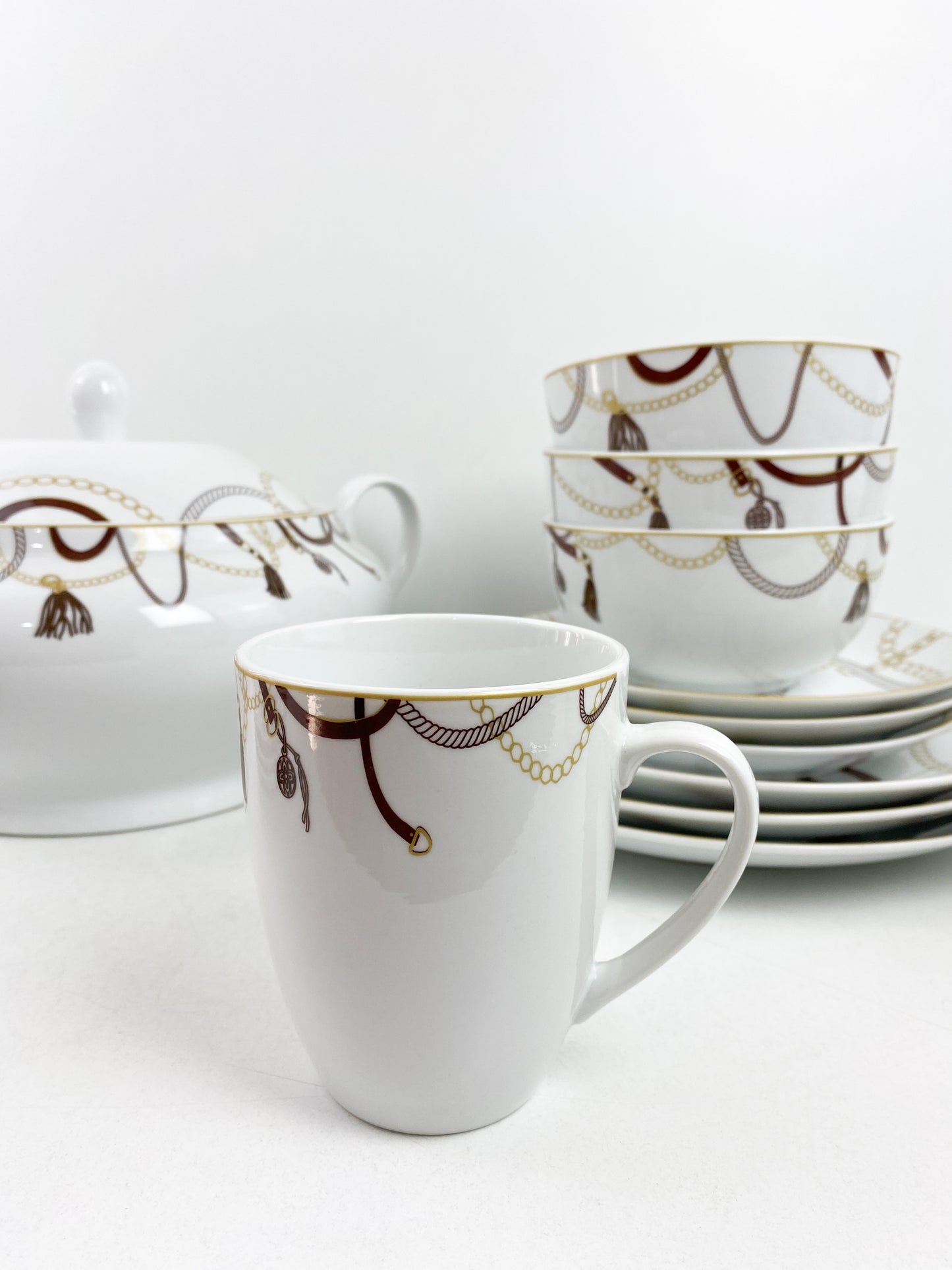 Service de table arabesque royal du luxe -38 pièces