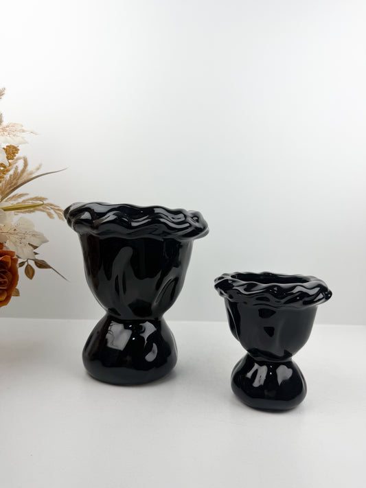 Ensemble de deux vases modernes au design épuré noir