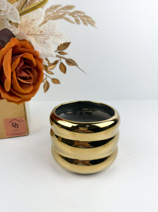 Petit Pot en céramique dorée rond pour sublimer vos arrangements floraux