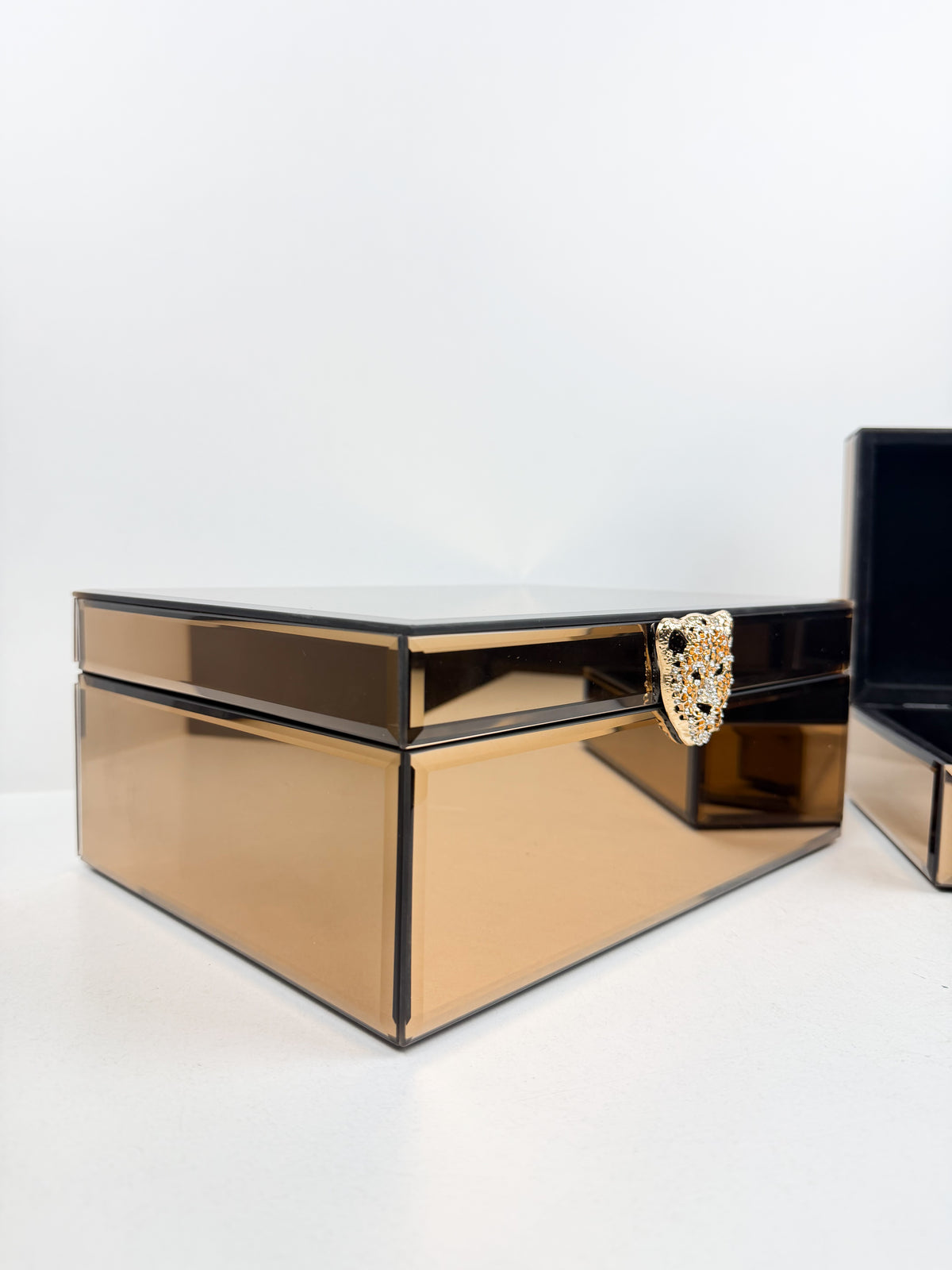 Duo de boîtes à bijoux rangement luxe bronze.
