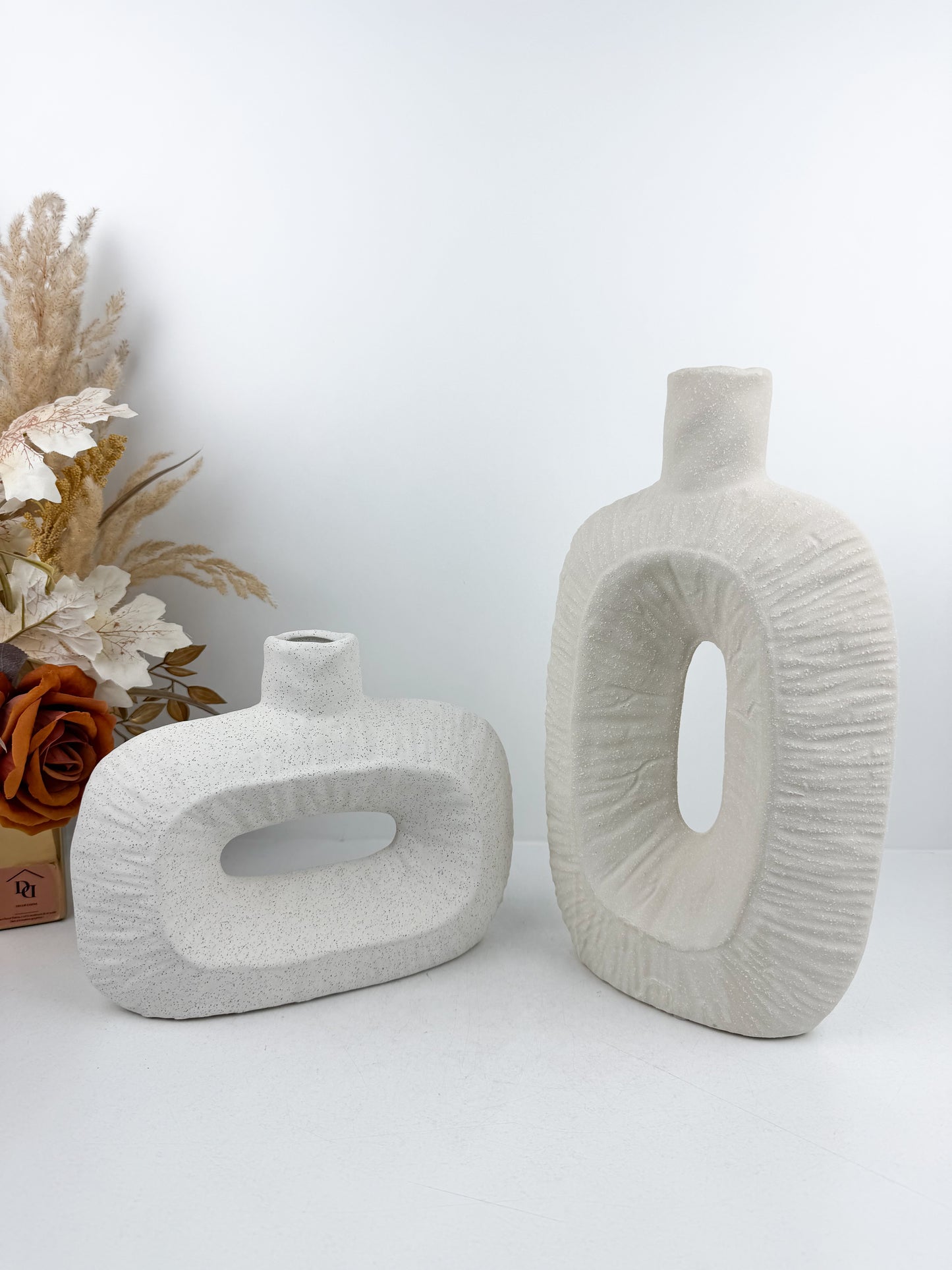 Duo vase décoratif  en pierre beige