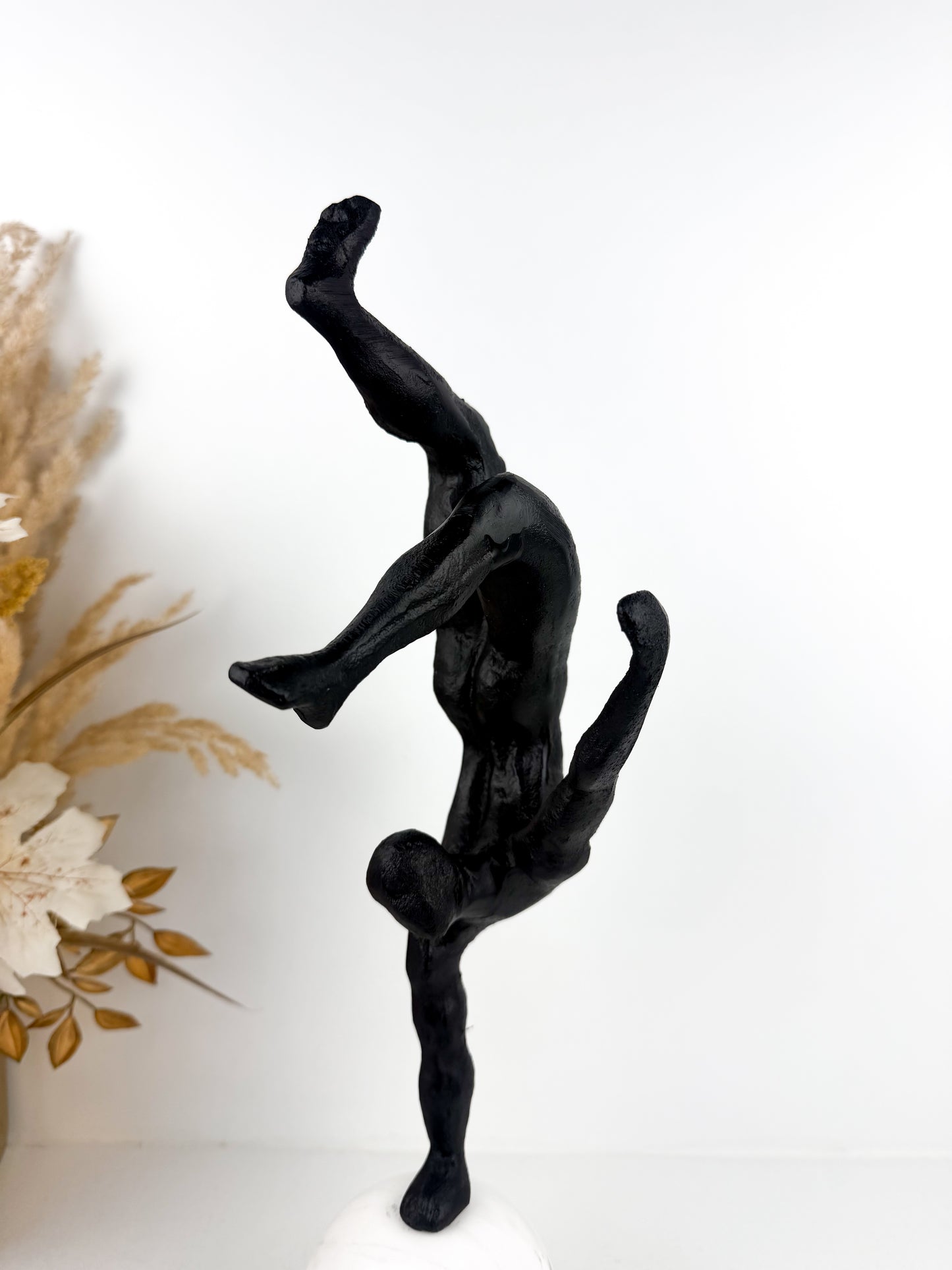 Statue en marbre noir