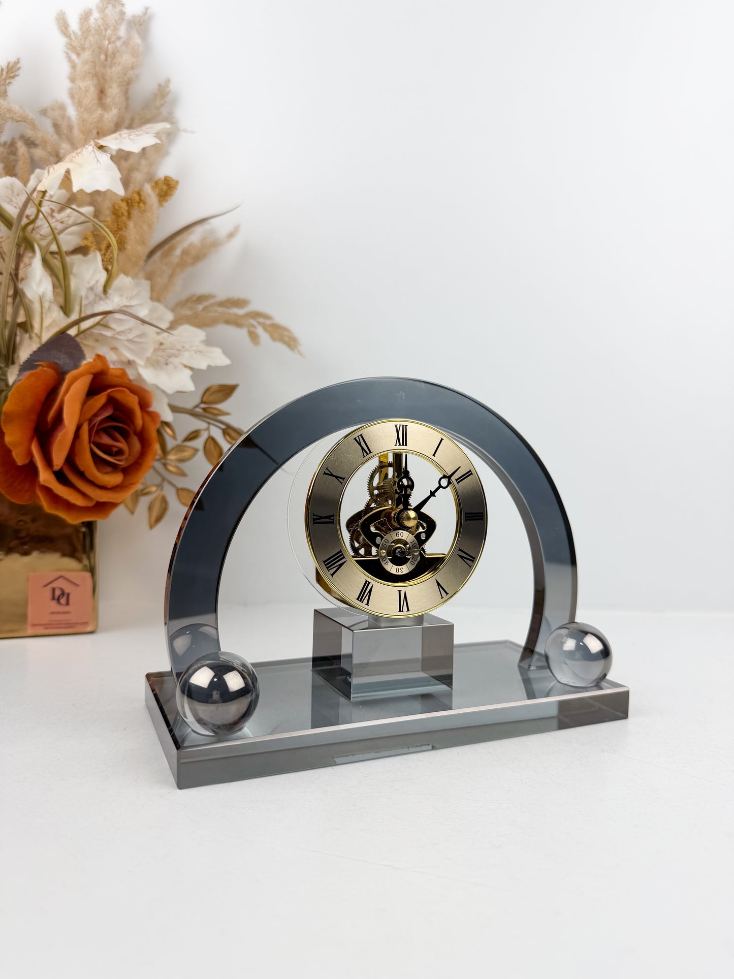 Horloge ronde en cristal teinté